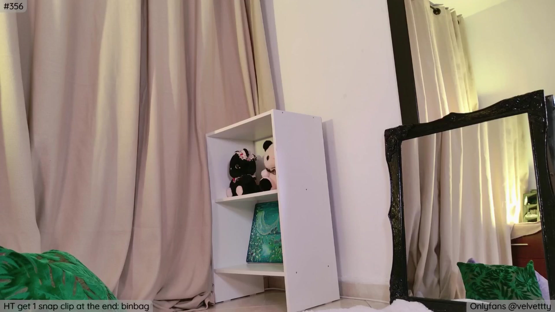 Gallery image thumbnail from Velvetty's myfreecams stream on, 01/22/2026, 08:44 image 9 of 20