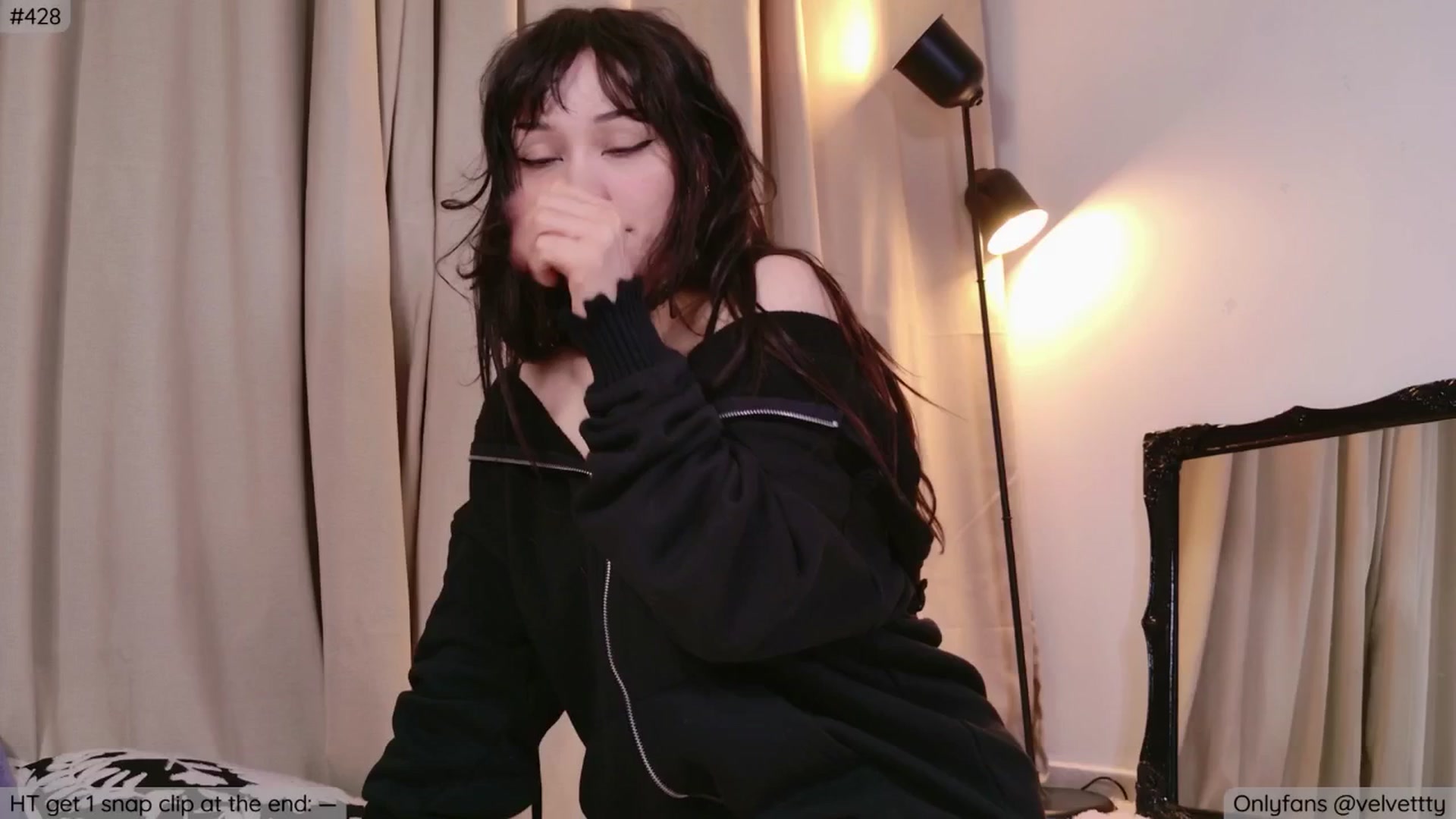 Gallery image thumbnail from Velvetty's myfreecams stream on, 01/28/2026, 06:10 image 5 of 20