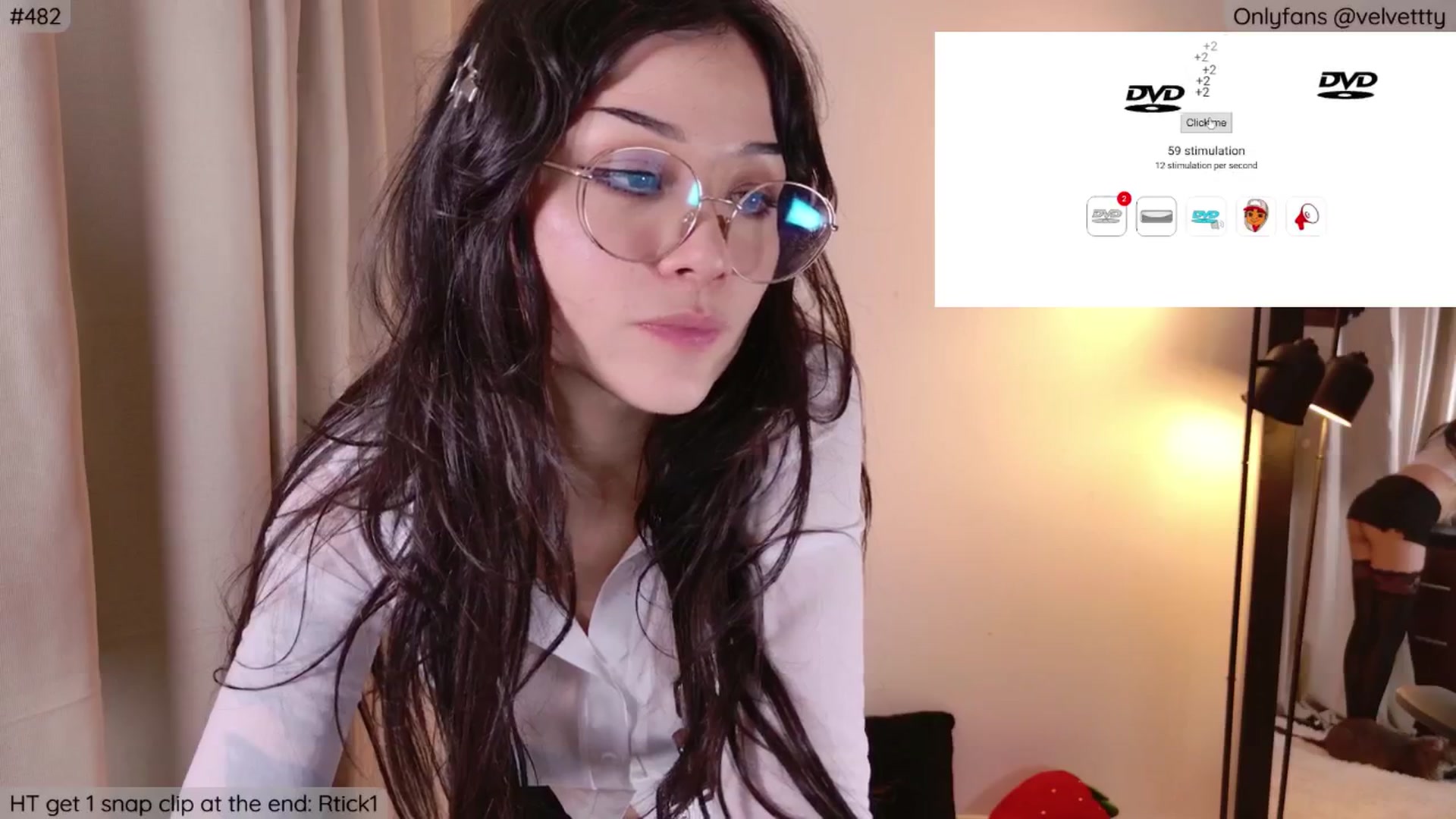 Gallery image thumbnail from Velvetty's myfreecams stream on, 03/14/2026, 07:32 image 3 of 20