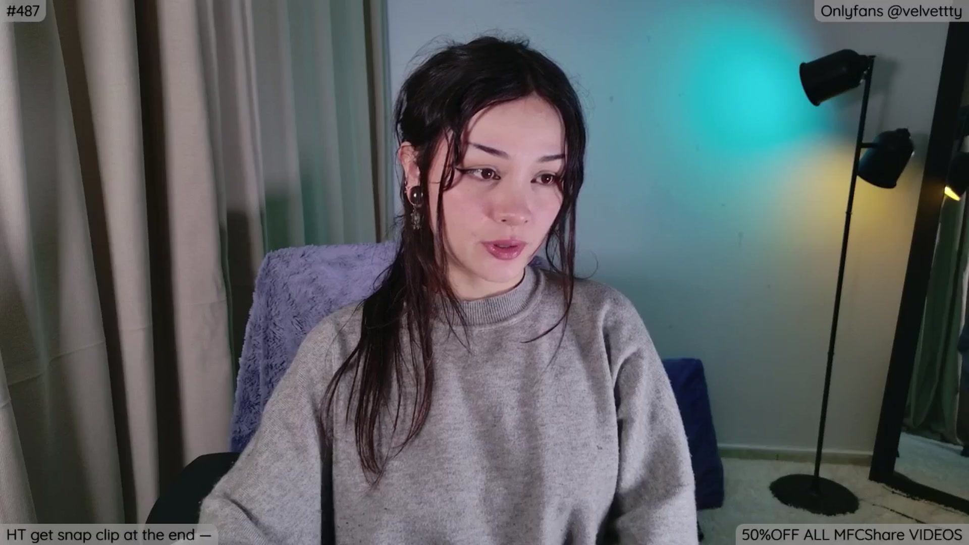 Gallery image thumbnail from Velvetty's myfreecams stream on, 04/30/2026, 07:15 image 3 of 20