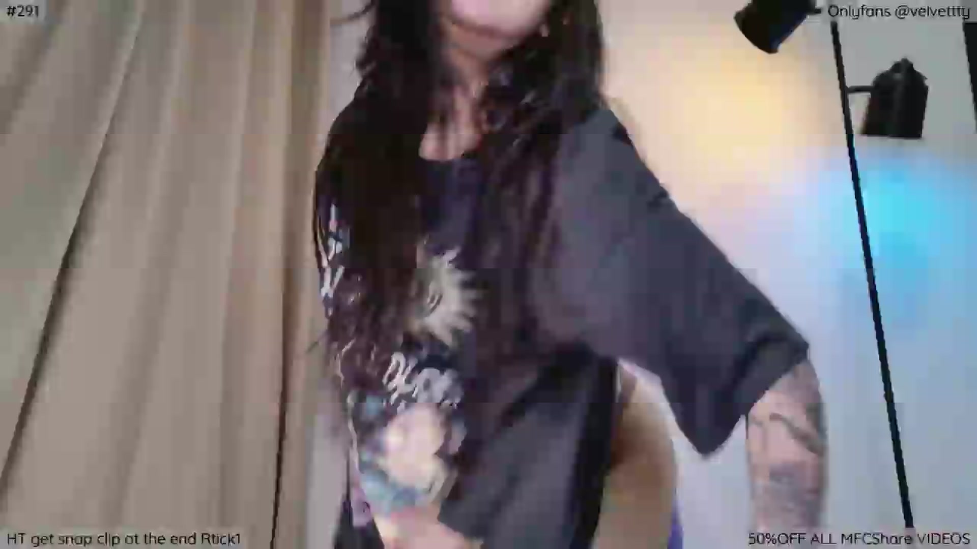Gallery image thumbnail from Velvetty's myfreecams stream on, 05/06/2026, 07:19 image 1 of 20