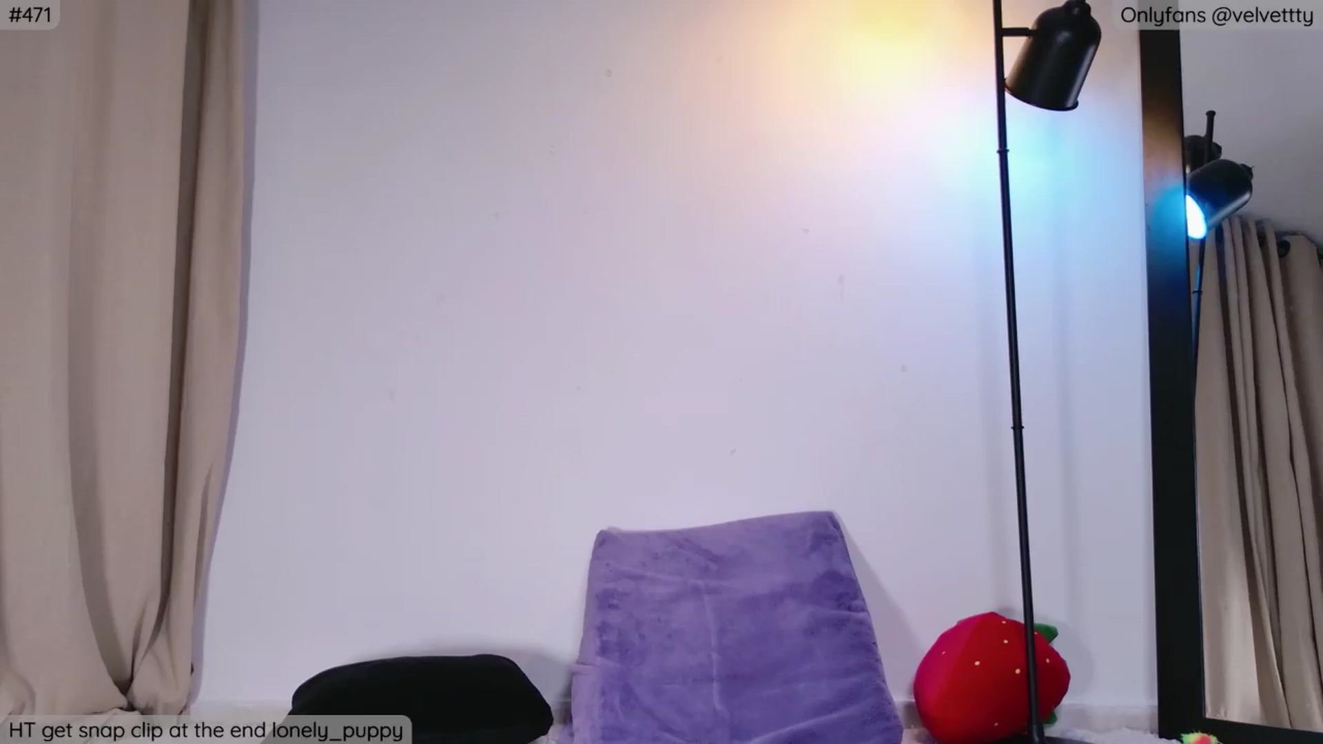 Gallery image thumbnail from Velvetty's myfreecams stream on, 05/10/2026, 04:53 image 8 of 20