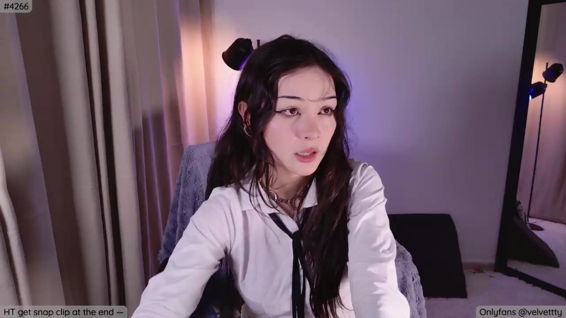 Gallery image thumbnail from Velvetty's myfreecams stream on, 06/03/2026, 04:05 image 1 of 20