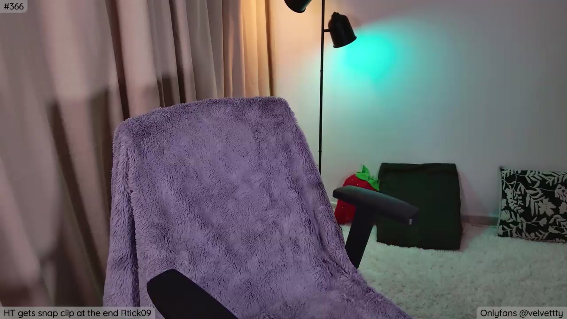 Gallery image thumbnail from Velvetty's myfreecams stream on, 07/08/2026, 06:30 image 20 of 20