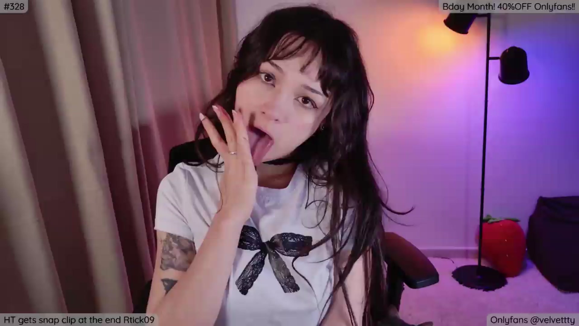 Gallery image thumbnail from Velvetty's myfreecams stream on, 08/07/2026, 06:03 image 18 of 20