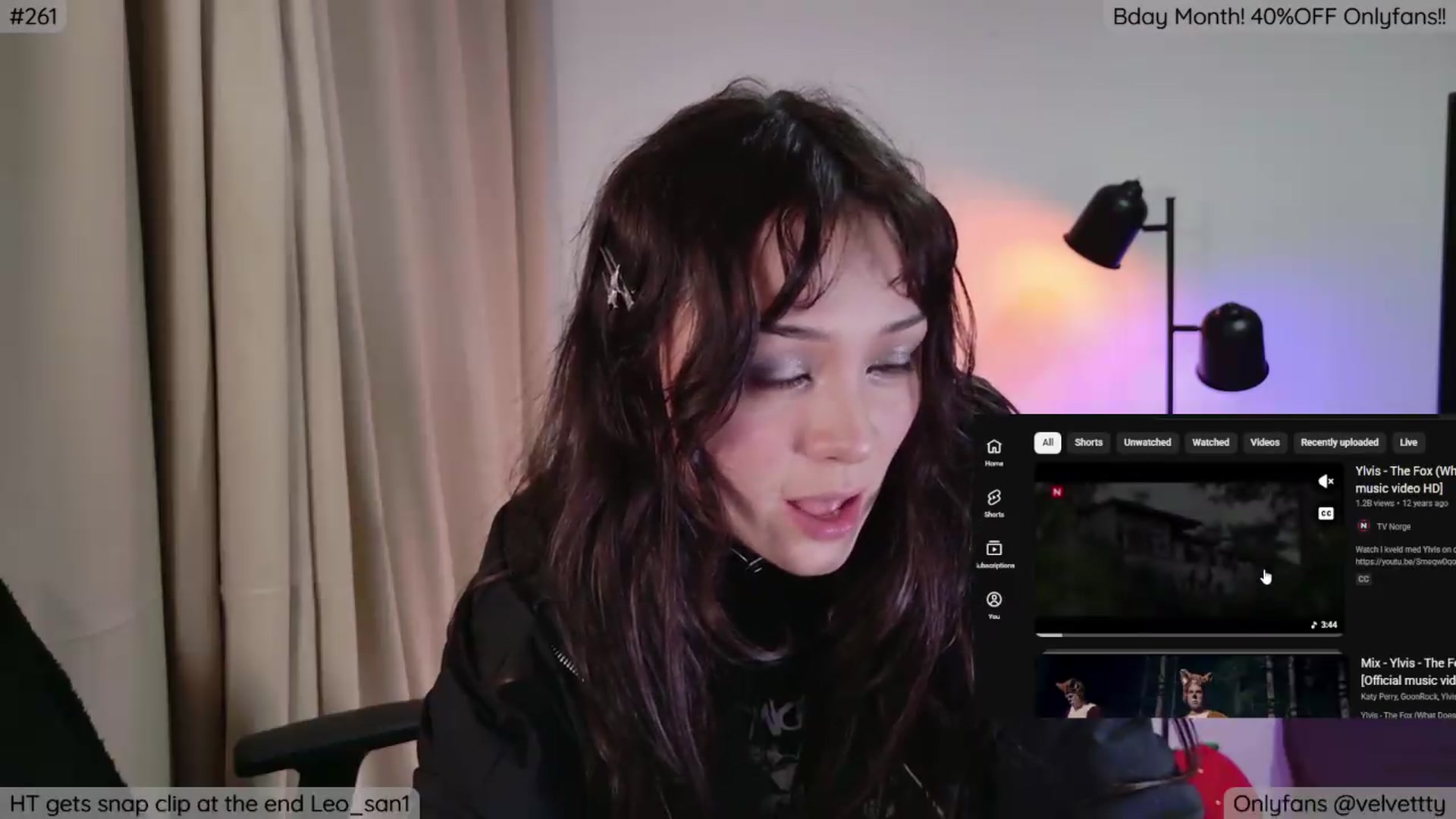 Gallery image thumbnail from Velvetty's myfreecams stream on, 08/09/2026, 03:21 image 10 of 20