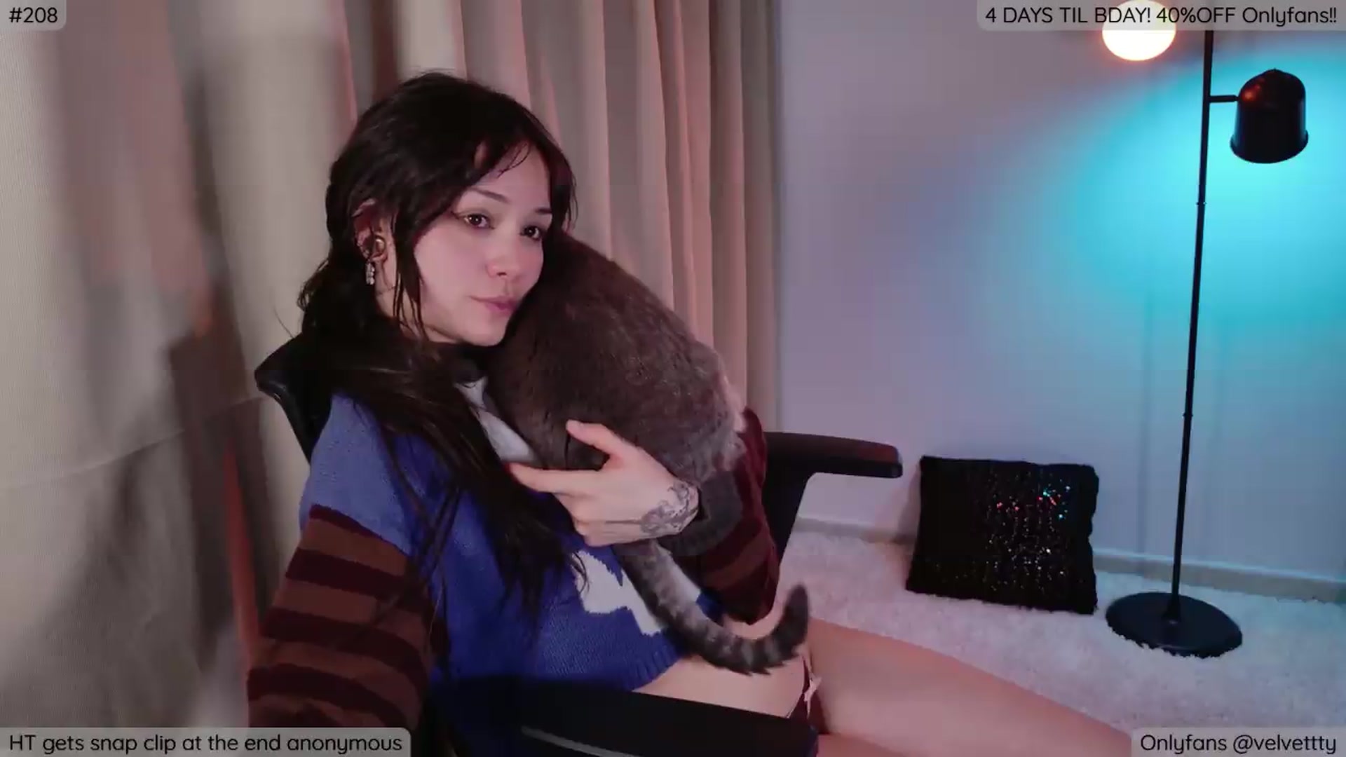 Gallery image thumbnail from Velvetty's myfreecams stream on, 08/15/2026, 06:21 image 20 of 20