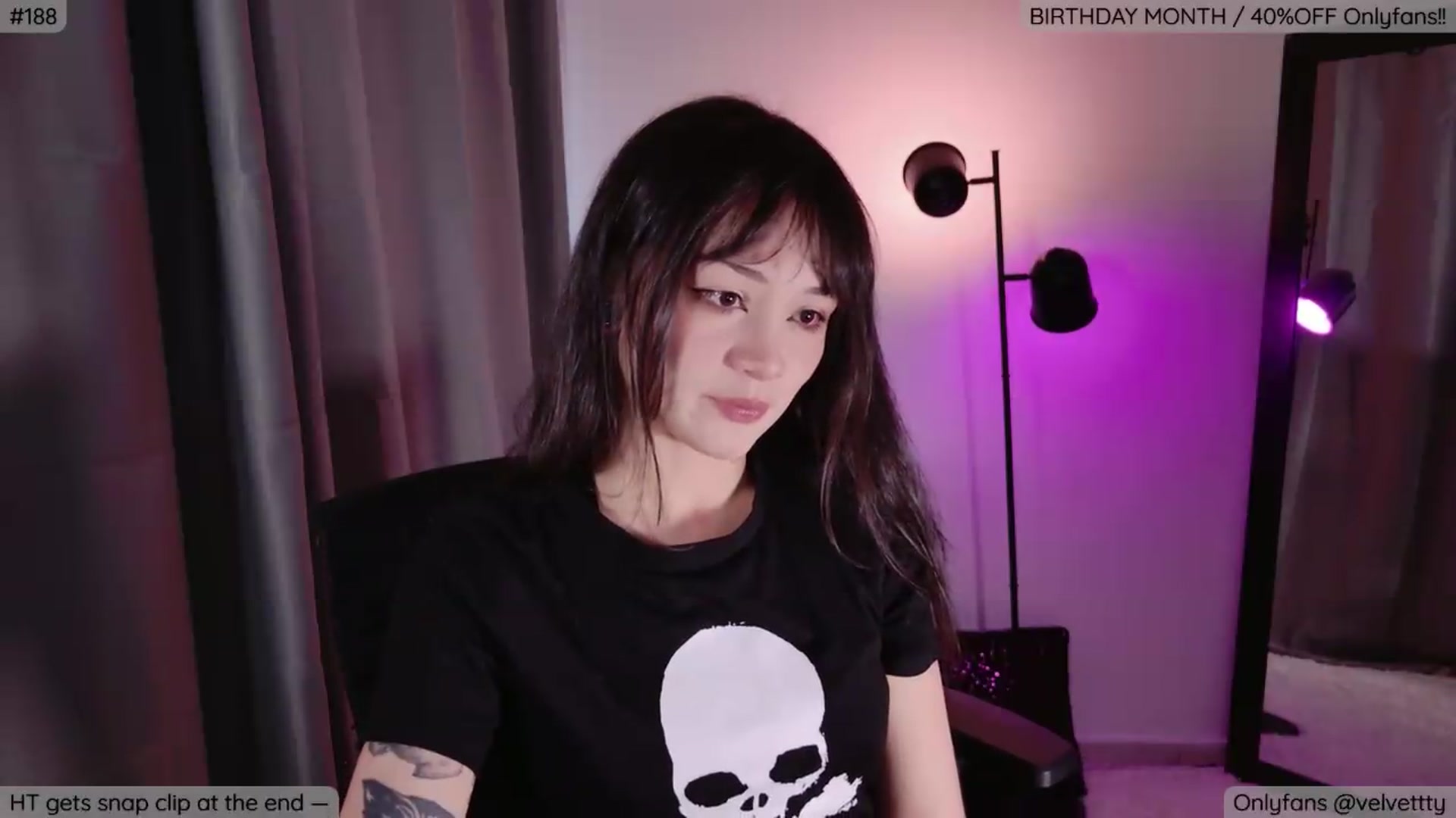 Gallery image thumbnail from Velvetty's myfreecams stream on, 08/21/2026, 23:49 image 4 of 20