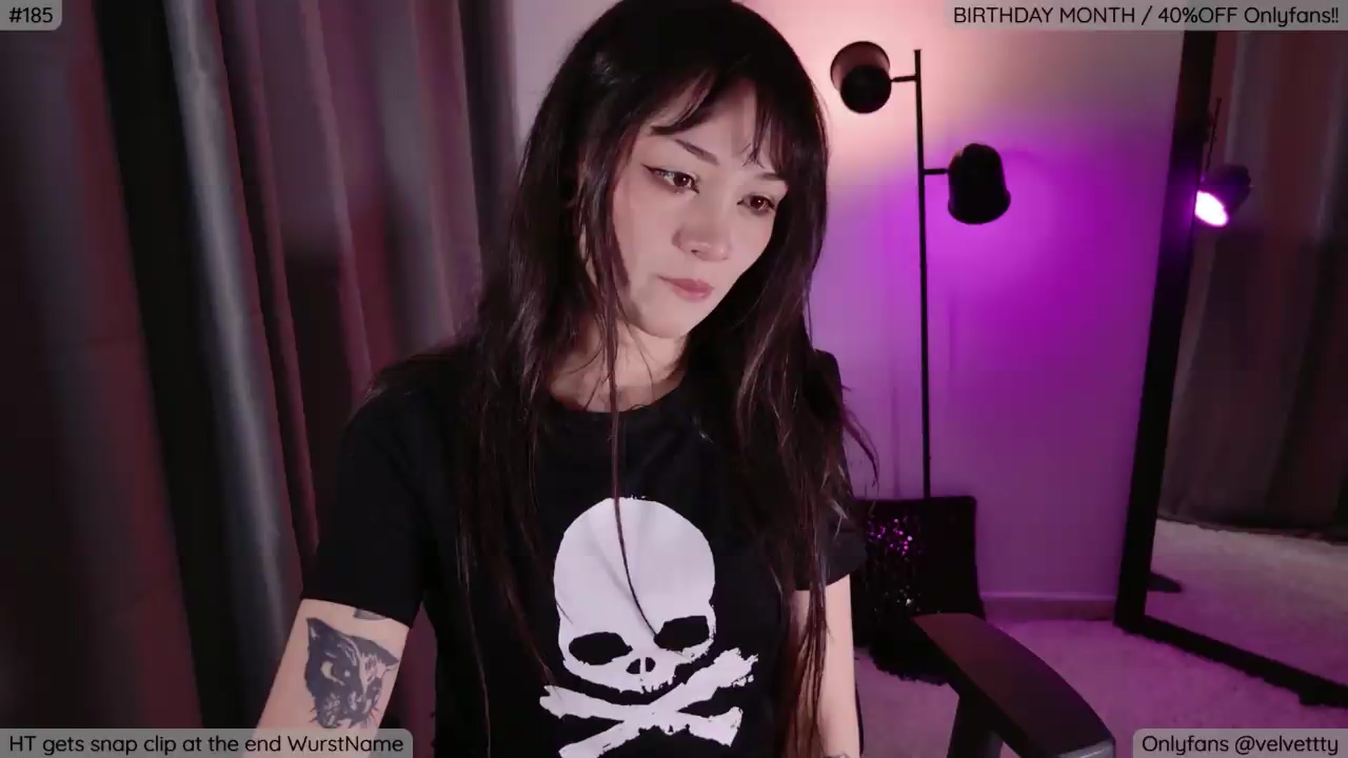 Gallery image thumbnail from Velvetty's myfreecams stream on, 08/21/2026, 23:49 image 17 of 20