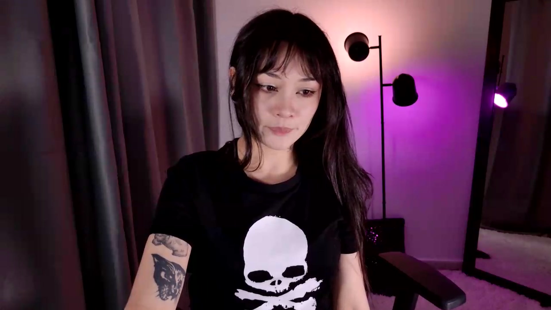 Gallery image thumbnail from Velvetty's myfreecams stream on, 08/22/2026, 02:14 image 9 of 20