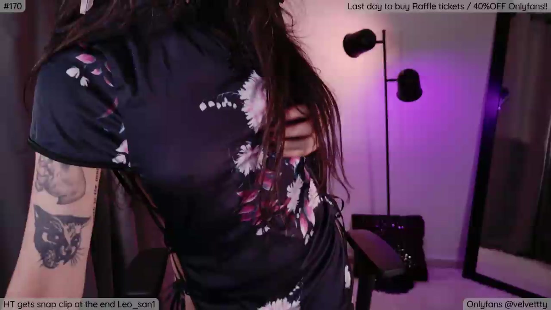 Gallery image thumbnail from Velvetty's myfreecams stream on, 09/01/2026, 04:04 image 7 of 20