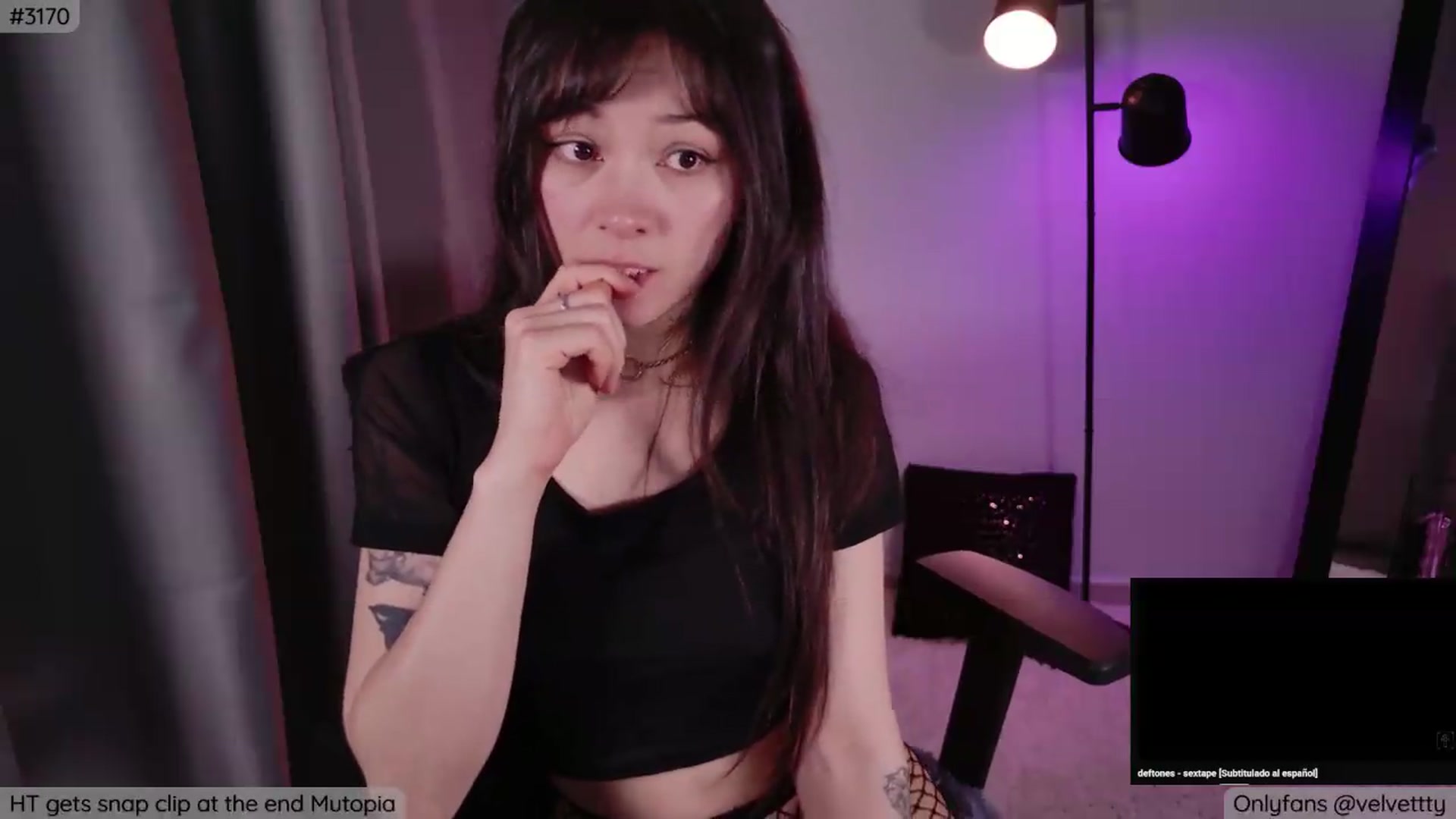 Gallery image thumbnail from Velvetty's myfreecams stream on, 09/03/2026, 06:06 image 9 of 20