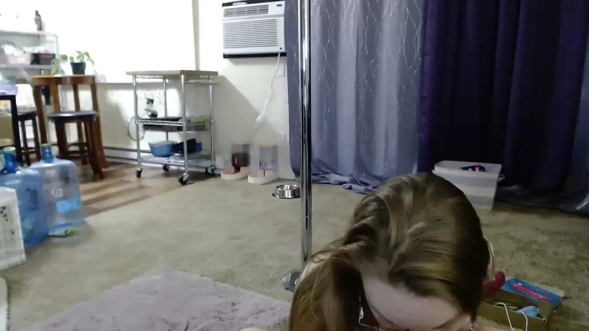 Gallery image thumbnail from Velvetvixxsin's myfreecams stream on, 03/17/2026, 11:13 image 9 of 20