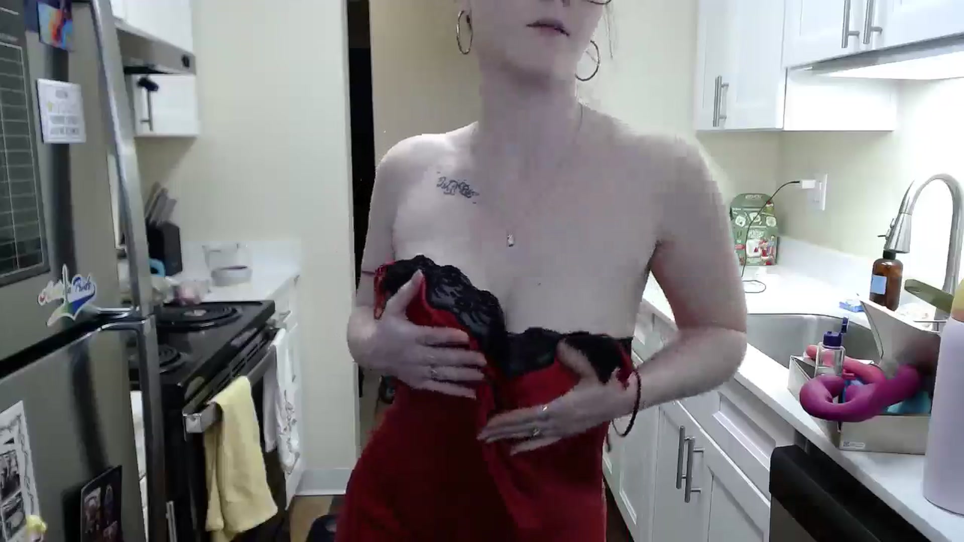 Gallery image thumbnail from Velvetvixxsin's myfreecams stream on, 03/19/2026, 11:21 image 5 of 20