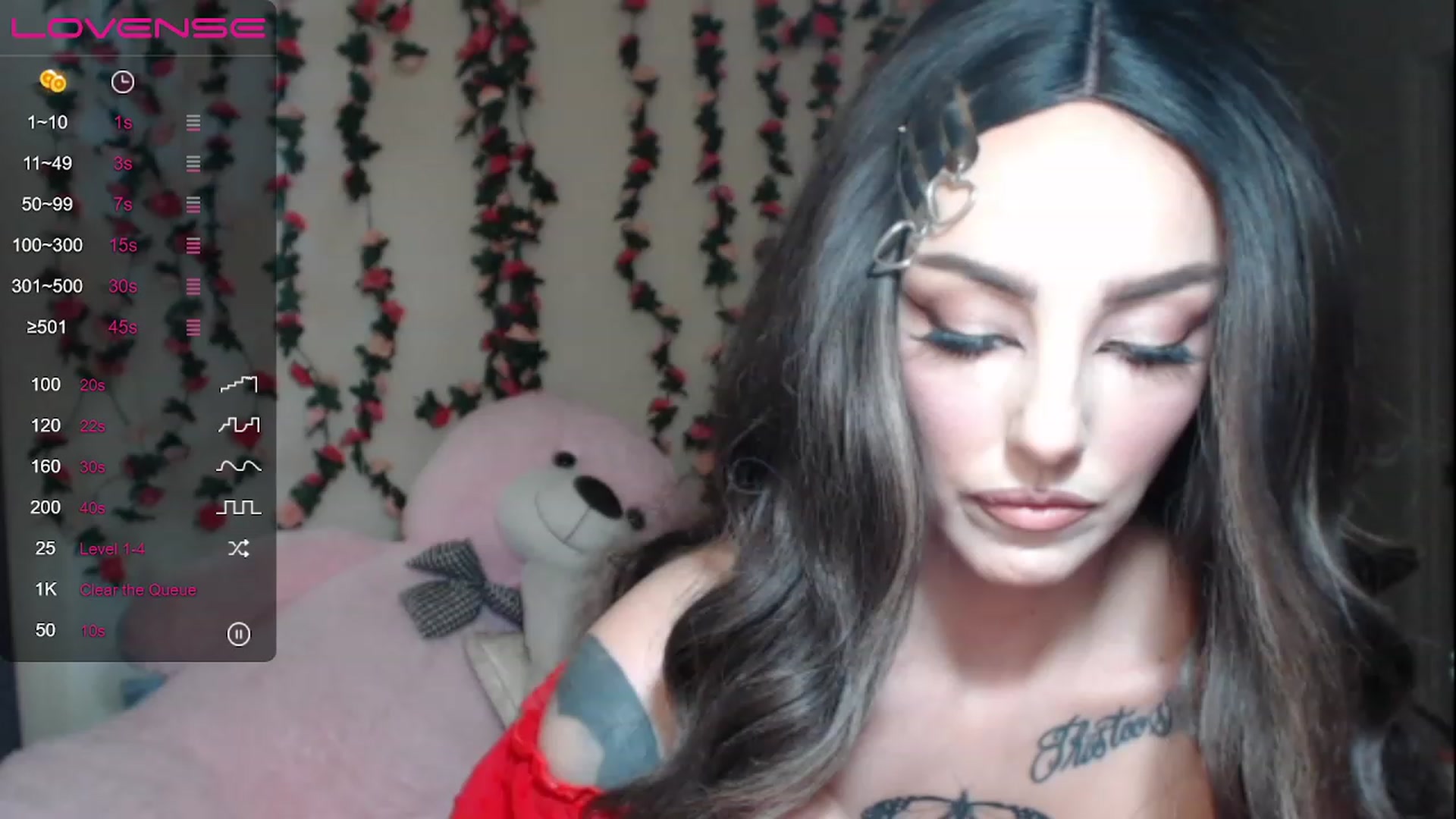 Gallery image thumbnail from Venice_V's myfreecams stream on, 11/20/2022, 22:04 image 19 of 20