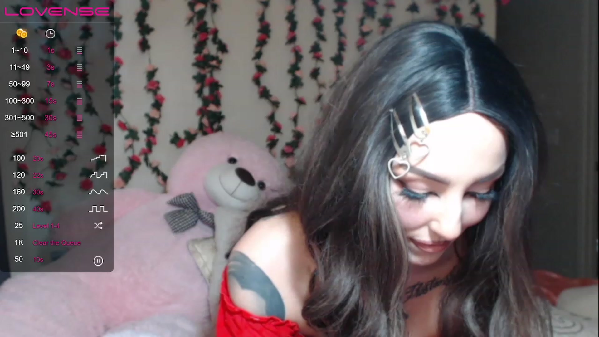 Gallery image thumbnail from Venice_V's myfreecams stream on, 11/20/2022, 22:04 image 2 of 20