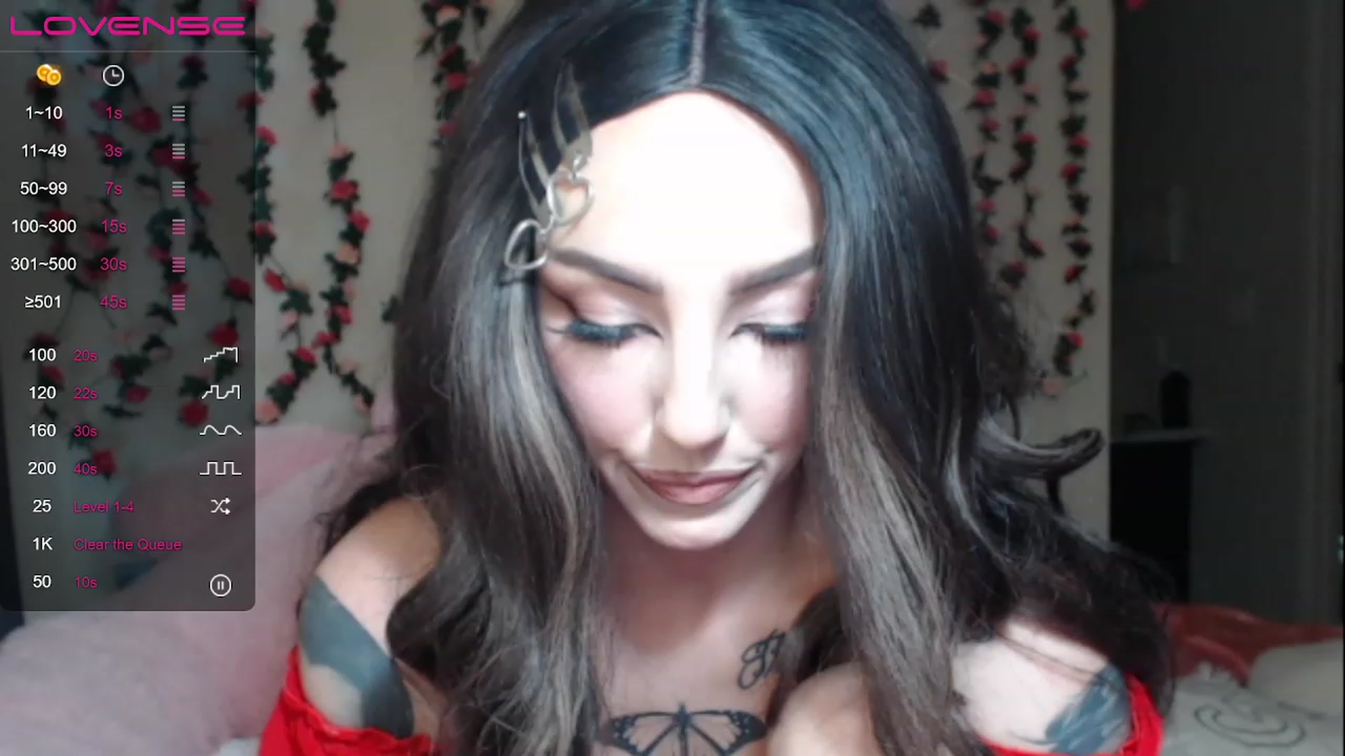 Gallery image thumbnail from Venice_V's myfreecams stream on, 11/20/2022, 22:04 image 15 of 20