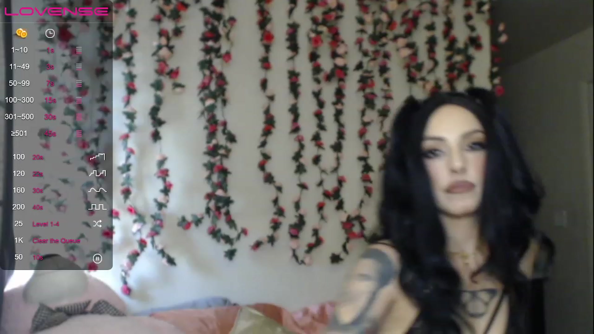 Gallery image thumbnail from Venice_V's myfreecams stream on, 11/21/2022, 23:44 image 13 of 20