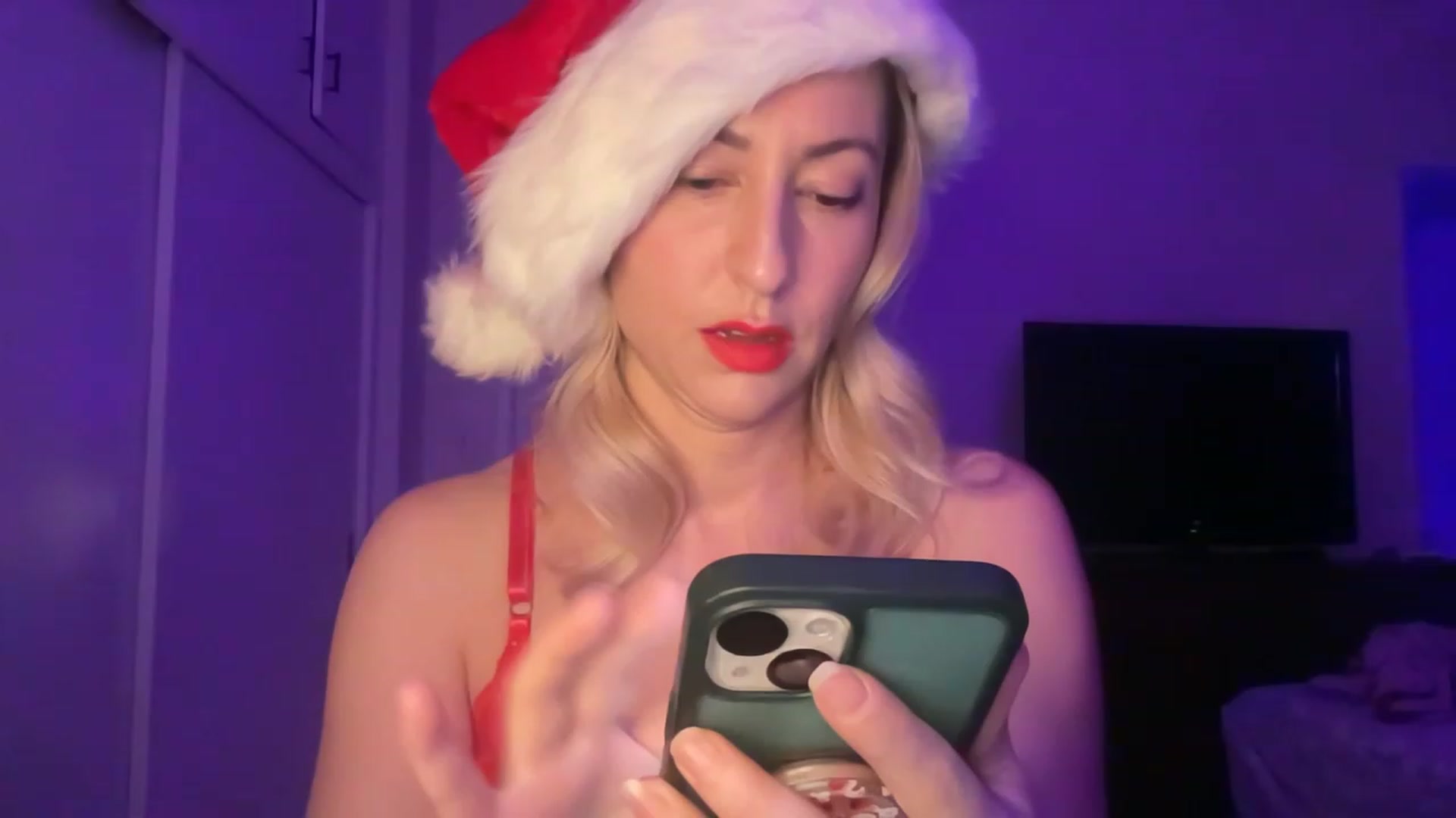 Gallery image thumbnail from Venmome's myfreecams stream on, 12/20/2022, 04:37 image 6 of 20