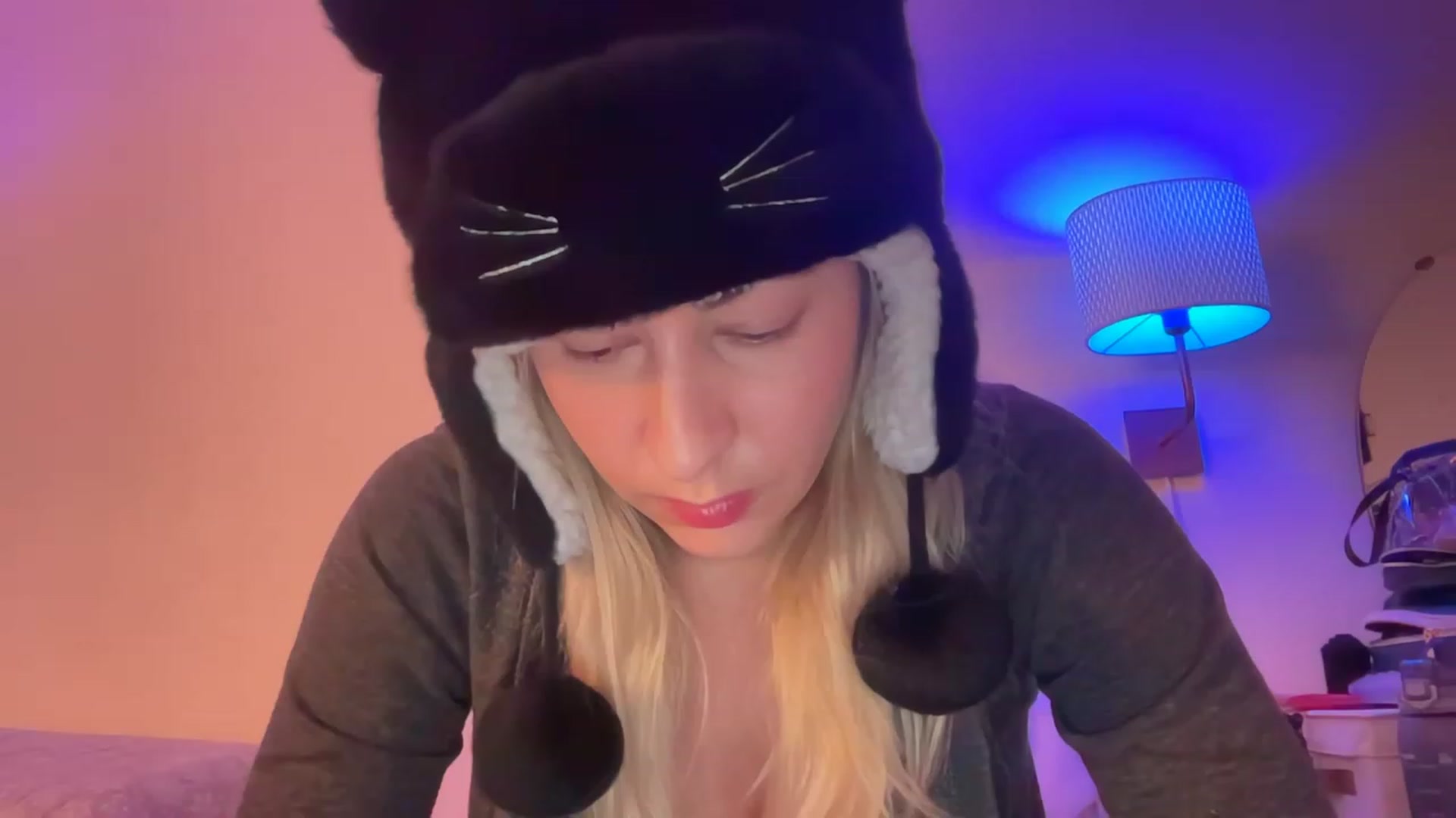 Gallery image thumbnail from Venmome's myfreecams stream on, 01/10/2023, 01:11 image 8 of 20