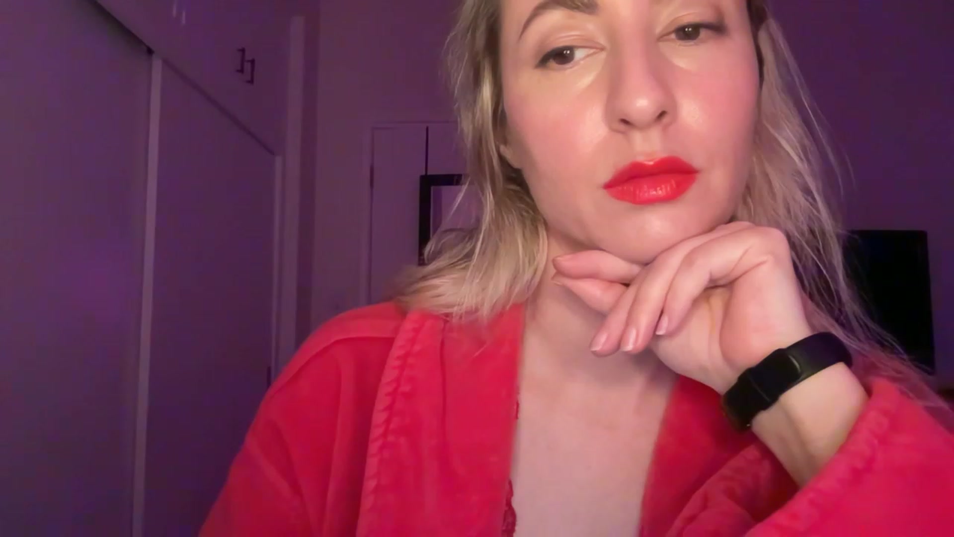Gallery image thumbnail from Venmome's myfreecams stream on, 01/30/2023, 23:15 image 15 of 20