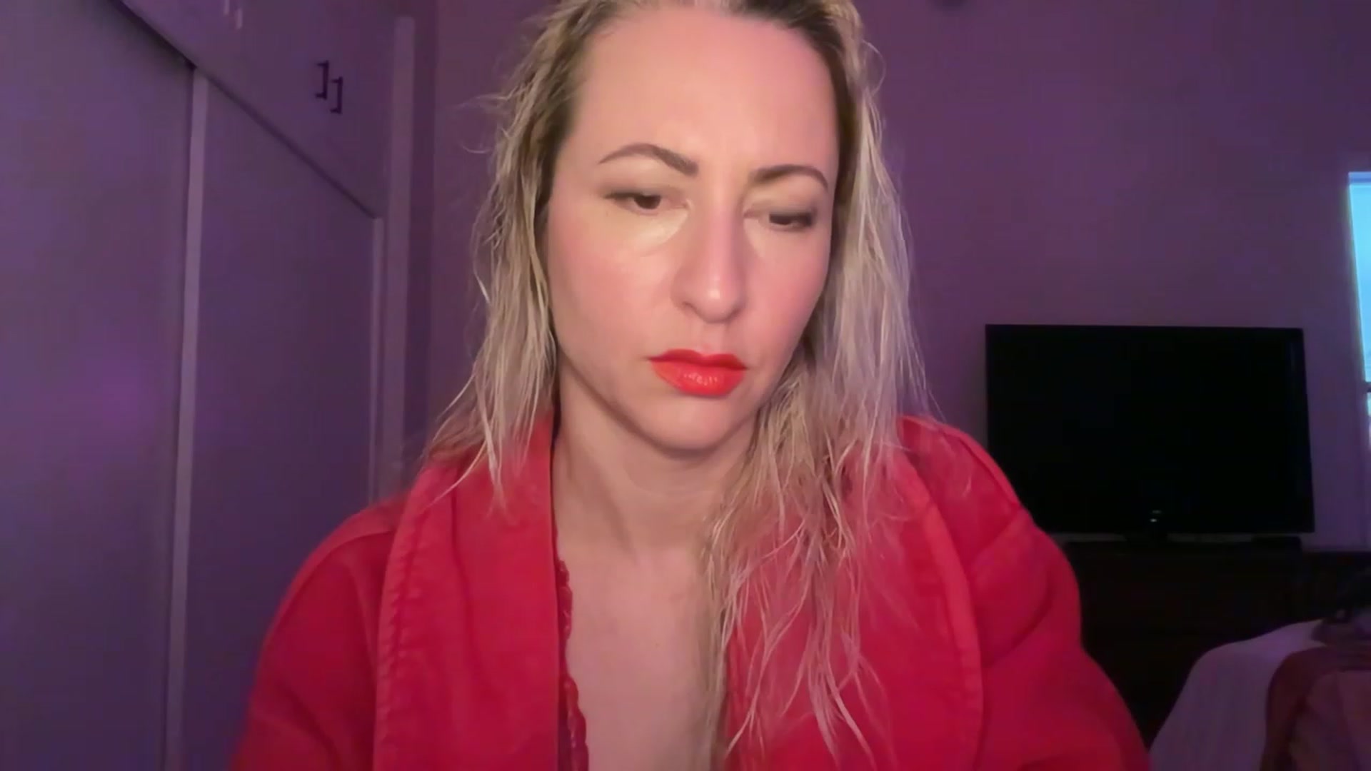 Gallery image thumbnail from Venmome's myfreecams stream on, 01/30/2023, 23:15 image 5 of 20