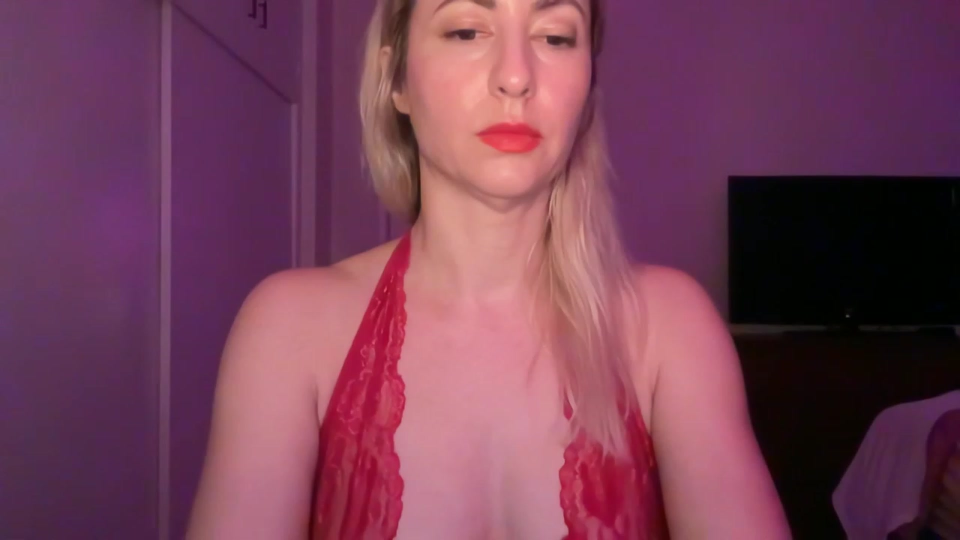 Gallery image thumbnail from Venmome's myfreecams stream on, 01/31/2023, 02:36 image 19 of 20