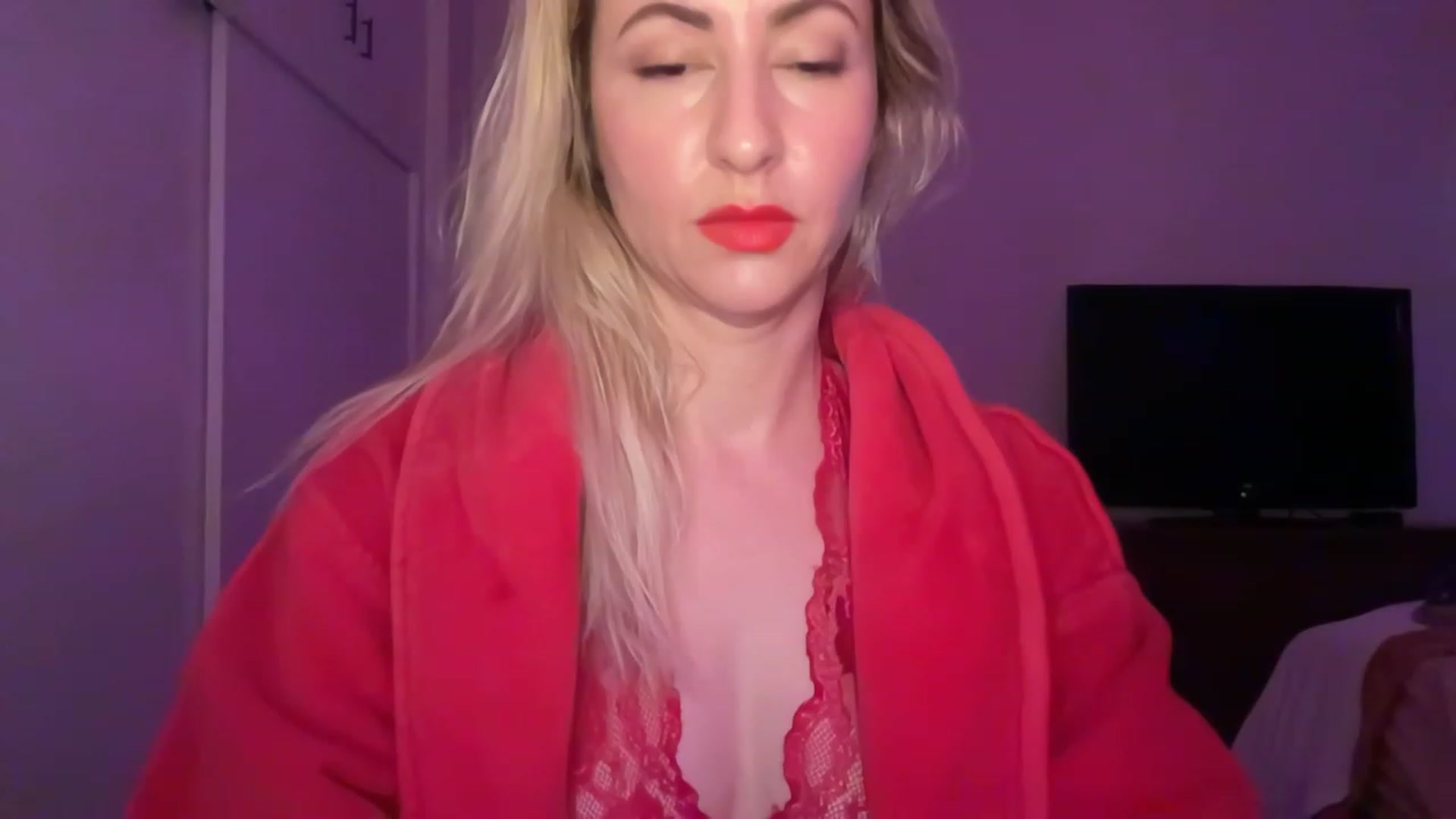 Gallery image thumbnail from Venmome's myfreecams stream on, 01/31/2023, 02:36 image 1 of 20