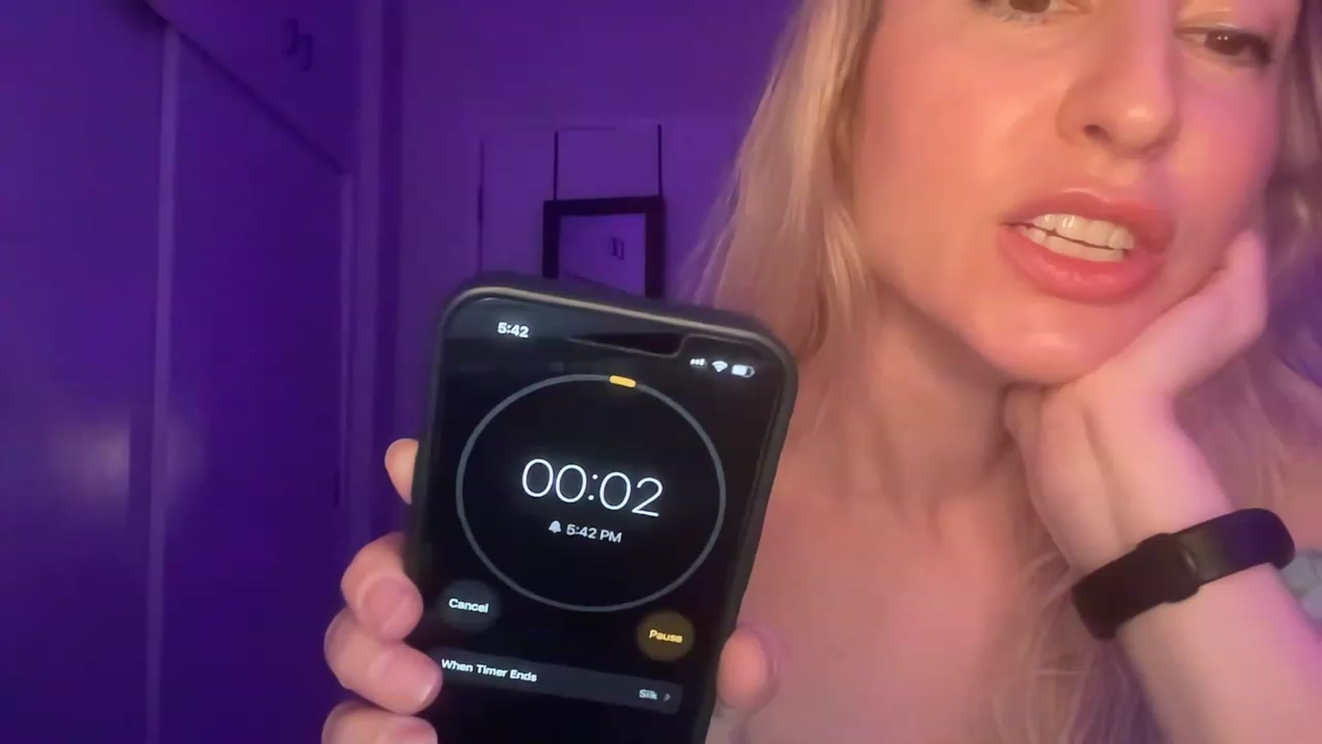 Gallery image thumbnail from Venmome's myfreecams stream on, 02/03/2023, 02:49 image 11 of 20