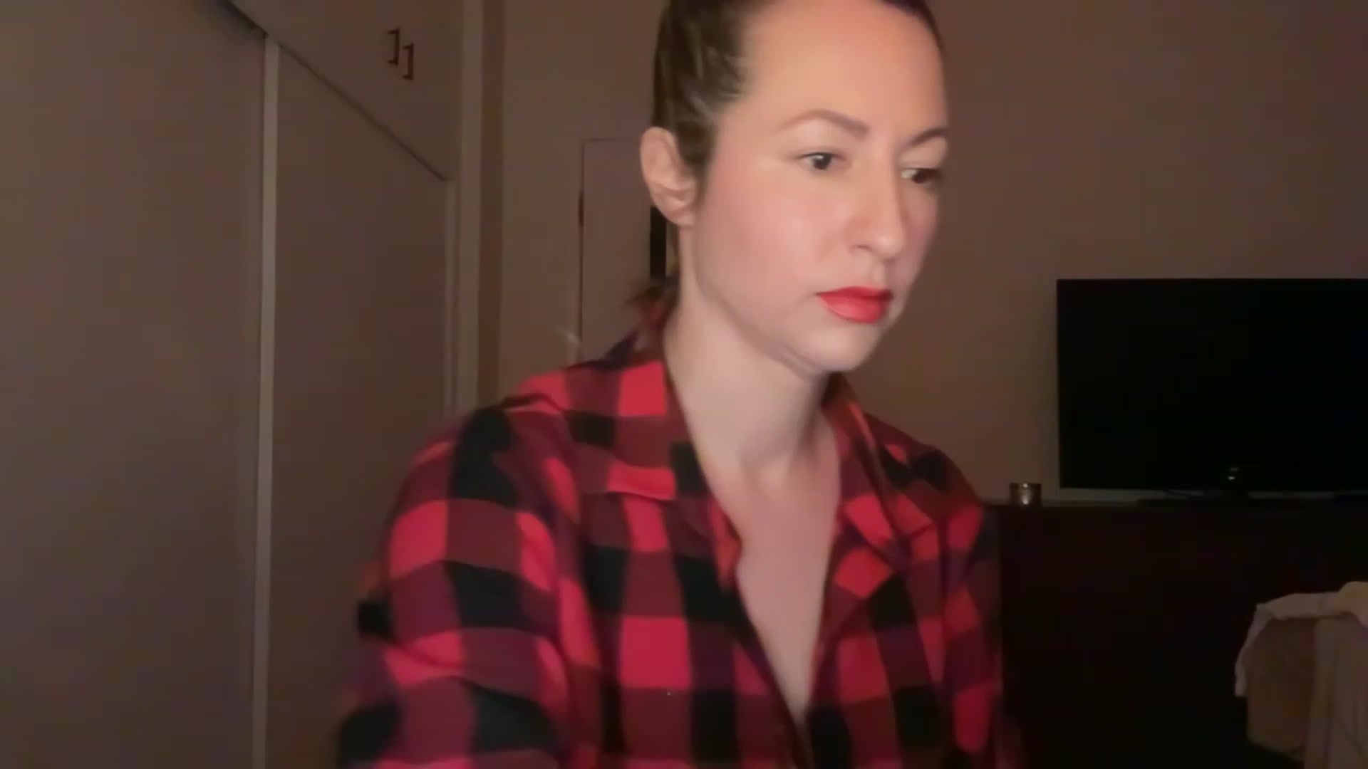 Gallery image thumbnail from Venmome's myfreecams stream on, 03/07/2023, 03:26 image 17 of 20