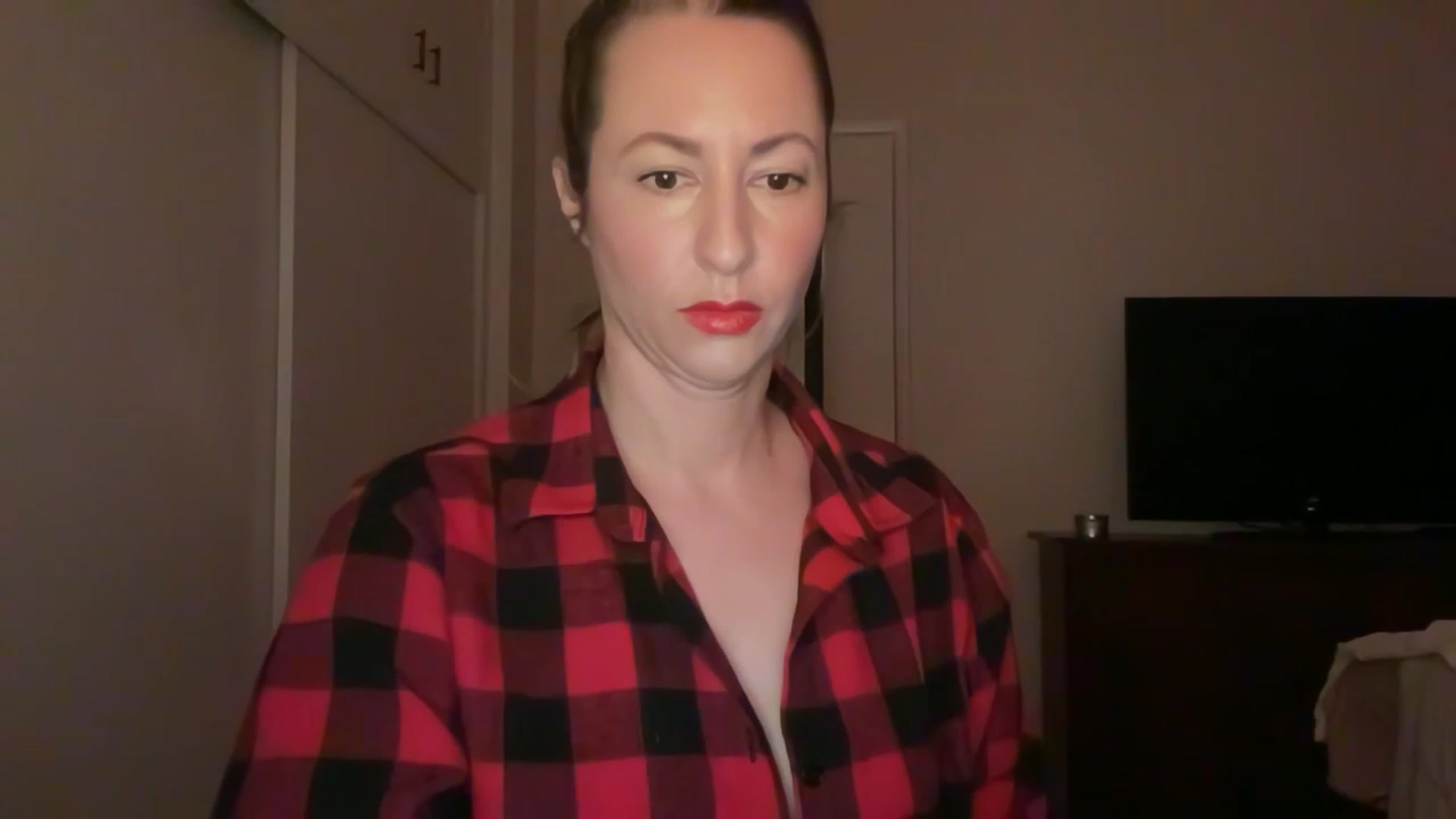 Gallery image thumbnail from Venmome's myfreecams stream on, 03/07/2023, 03:26 image 16 of 20