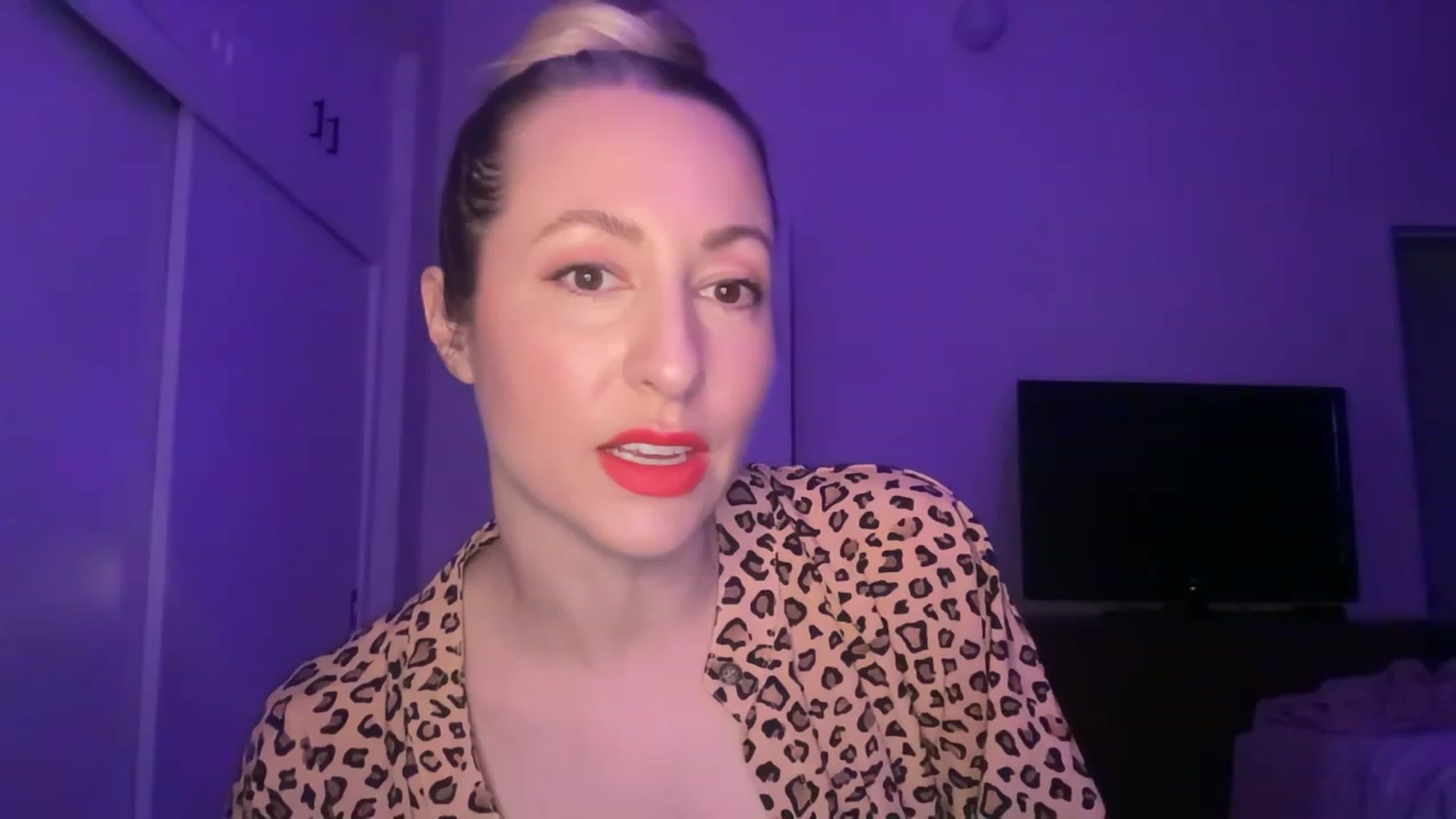 Gallery image thumbnail from Venmome's myfreecams stream on, 04/04/2023, 03:08 image 17 of 20