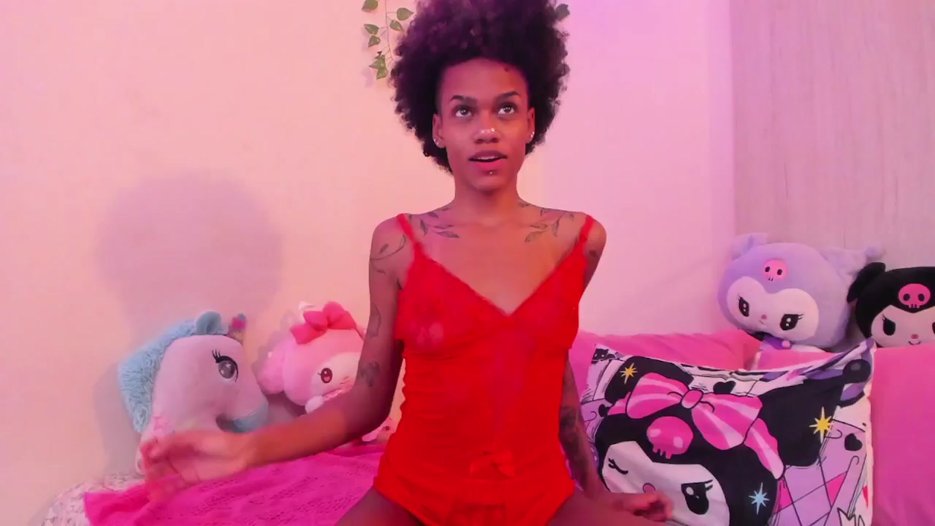 Gallery image thumbnail from VenusFantasy1's myfreecams stream on, 12/08/2025, 15:19 image 14 of 20