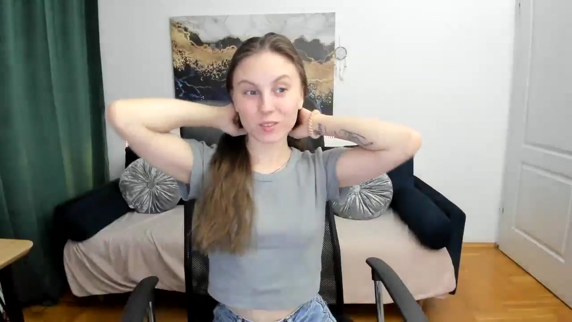 Gallery image thumbnail from VenusVibe's myfreecams stream on, 11/05/2024, 01:34 image 5 of 20