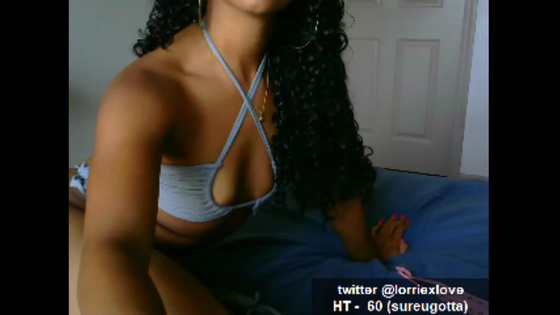 Gallery image thumbnail from Venus_X's myfreecams stream on, 04/16/2023, 16:36 image 11 of 20