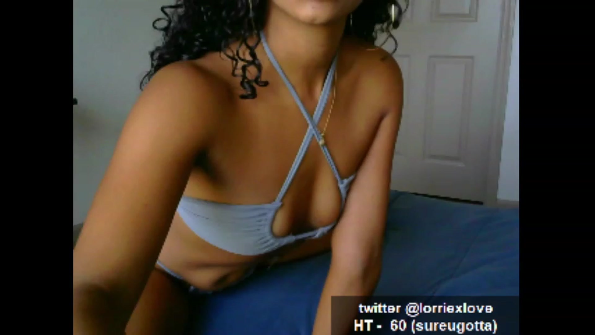 Gallery image thumbnail from Venus_X's myfreecams stream on, 04/16/2023, 16:36 image 18 of 20