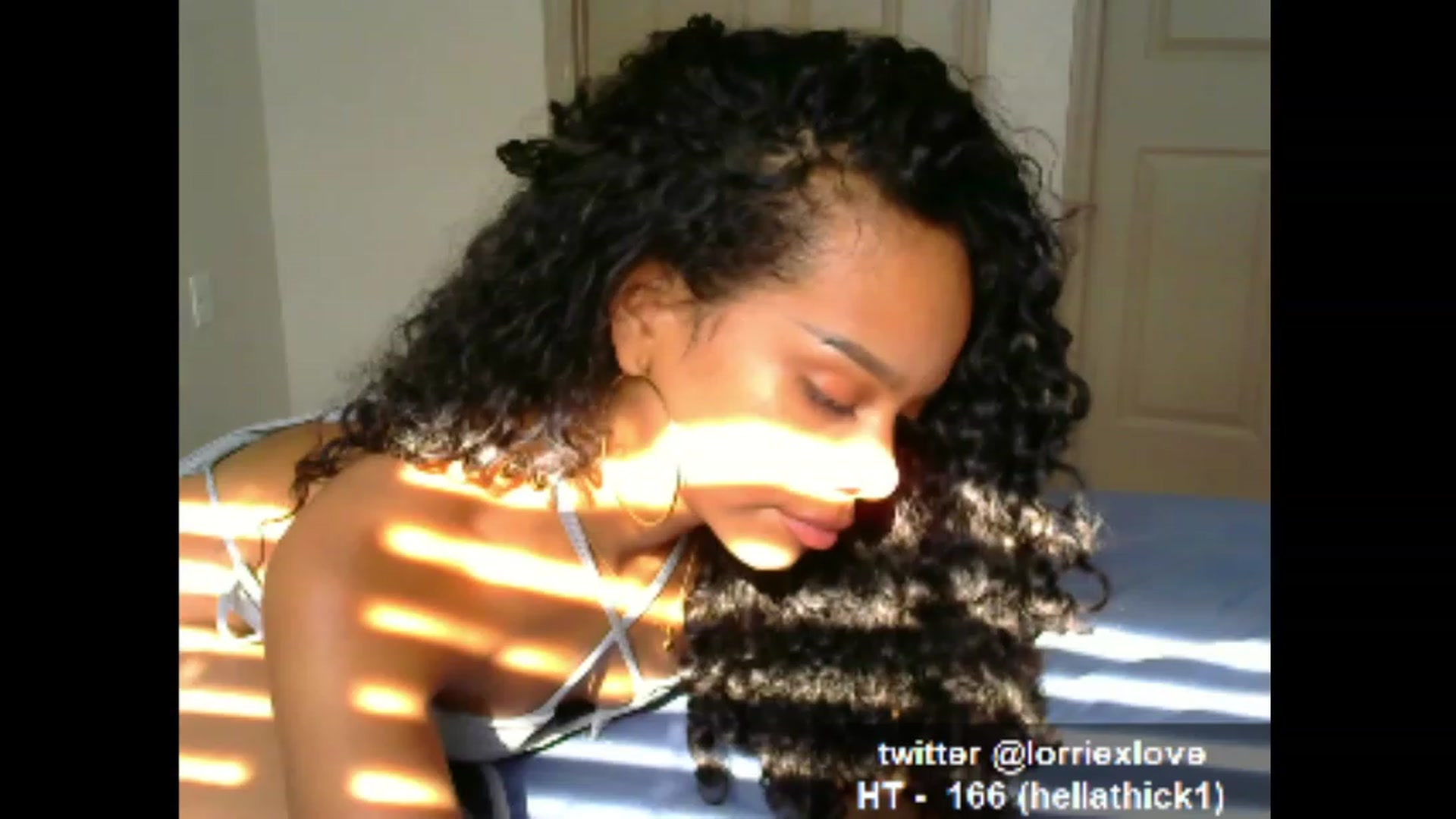 Gallery image thumbnail from Venus_X's myfreecams stream on, 04/16/2023, 21:49 image 1 of 20