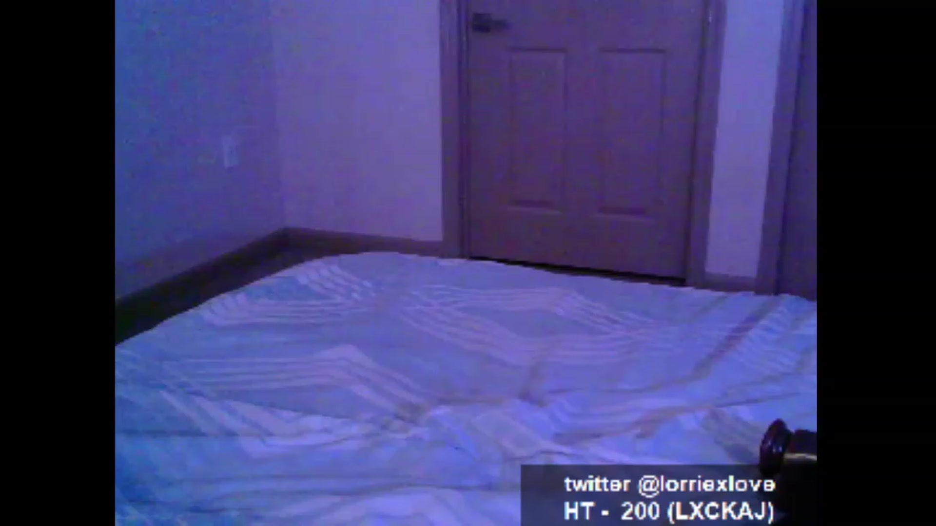Gallery image thumbnail from Venus_X's myfreecams stream on, 05/15/2023, 24:48 image 9 of 20