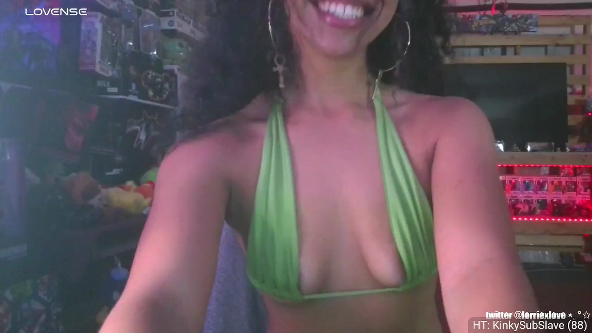 Gallery image thumbnail from Venus_X's myfreecams stream on, 09/01/2024, 14:55 image 15 of 20