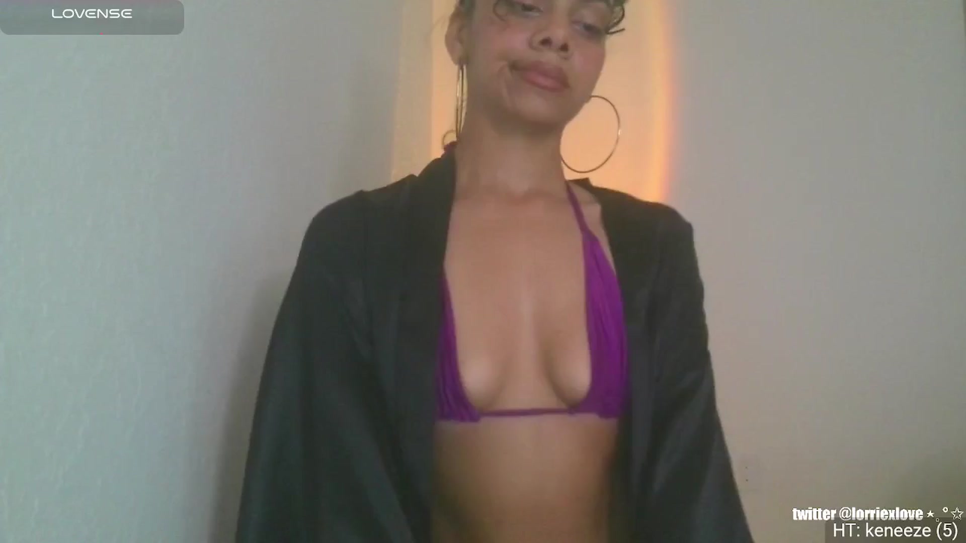 Gallery image thumbnail from Venus_X's myfreecams stream on, 02/18/2025, 17:54 image 19 of 20