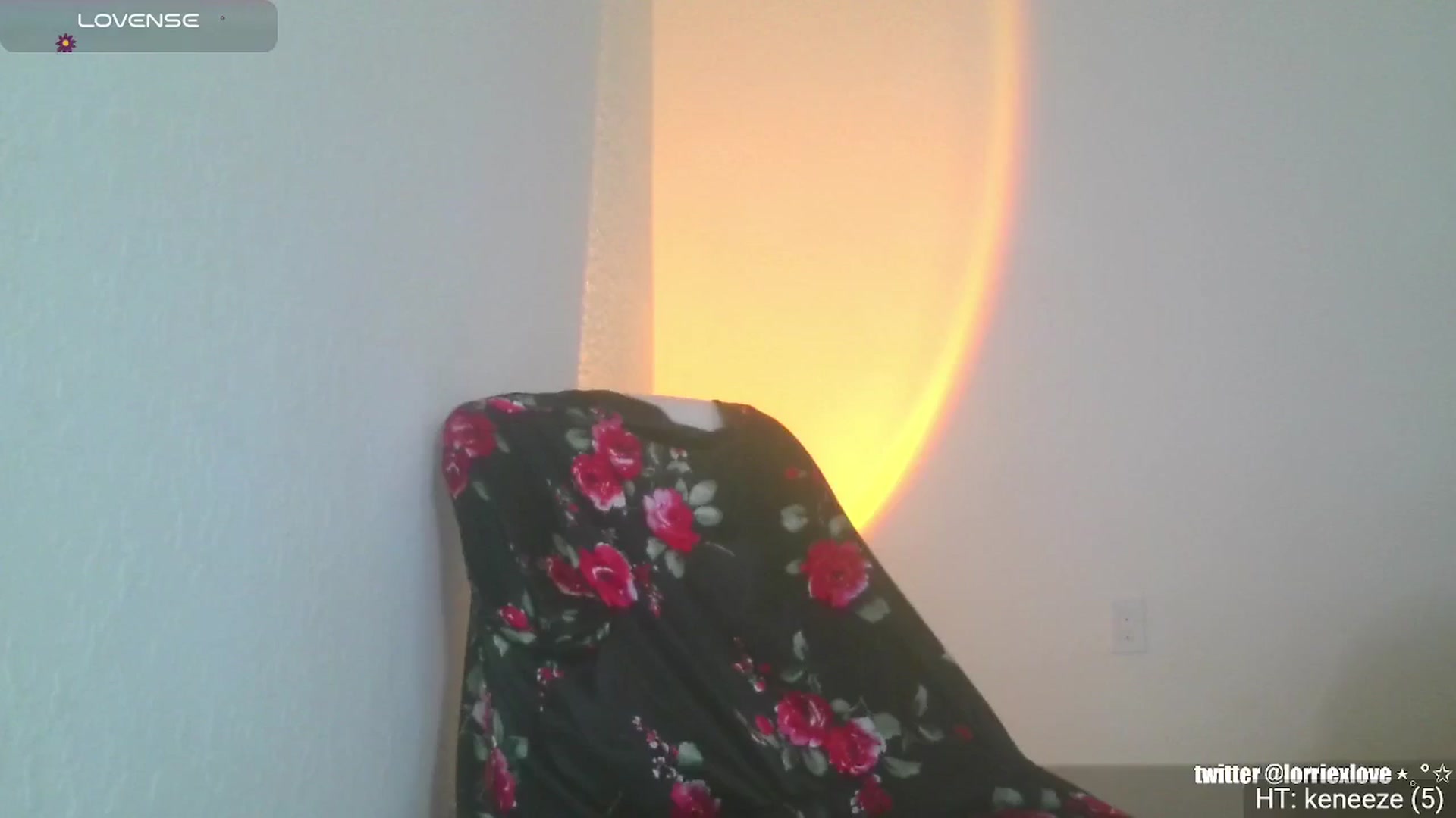 Gallery image thumbnail from Venus_X's myfreecams stream on, 02/18/2025, 17:54 image 8 of 20