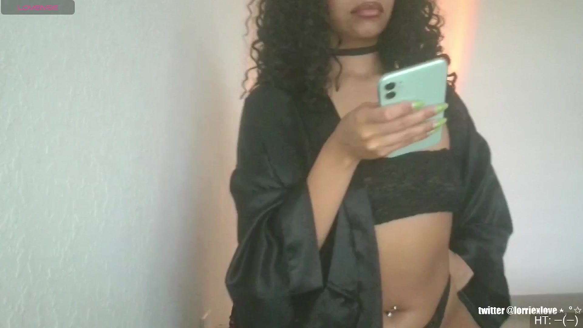 Gallery image thumbnail from Venus_X's myfreecams stream on, 02/23/2025, 18:21 image 12 of 20