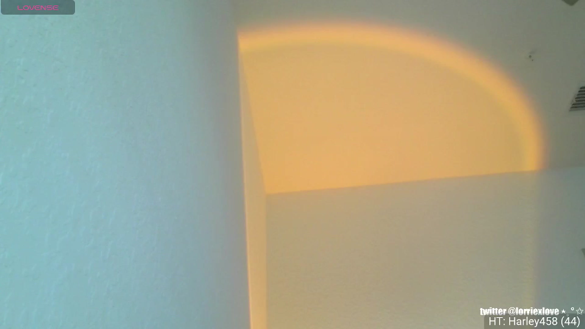 Gallery image thumbnail from Venus_X's myfreecams stream on, 04/10/2025, 19:34 image 19 of 20