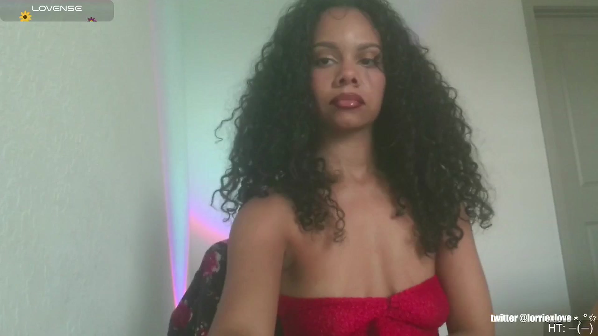 Gallery image thumbnail from Venus_X's myfreecams stream on, 05/02/2025, 17:02 image 1 of 20