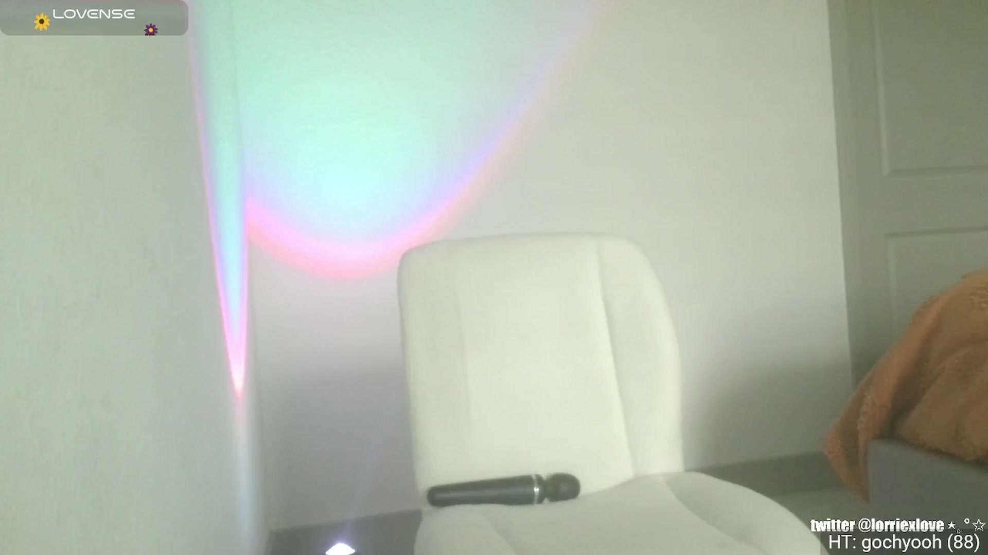 Gallery image thumbnail from Venus_X's myfreecams stream on, 05/02/2025, 20:09 image 15 of 20