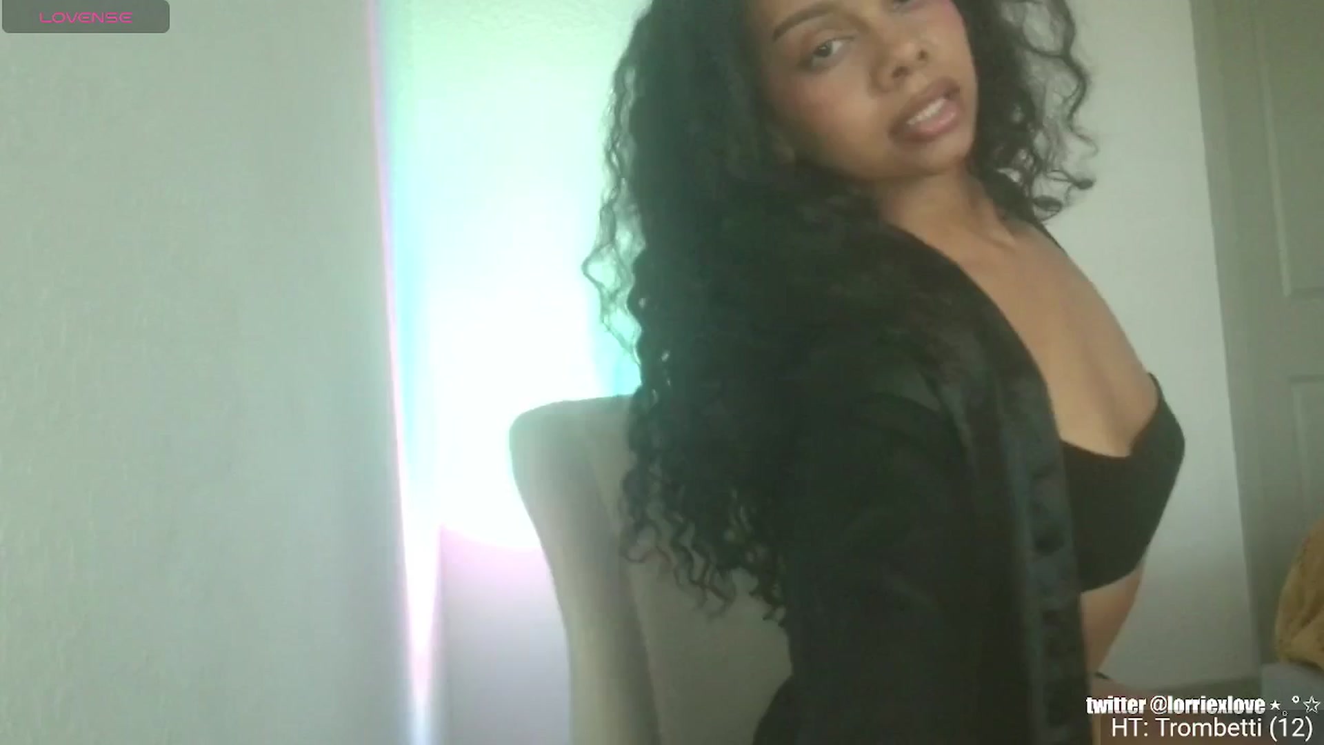 Gallery image thumbnail from Venus_X's myfreecams stream on, 05/16/2025, 19:03 image 11 of 20