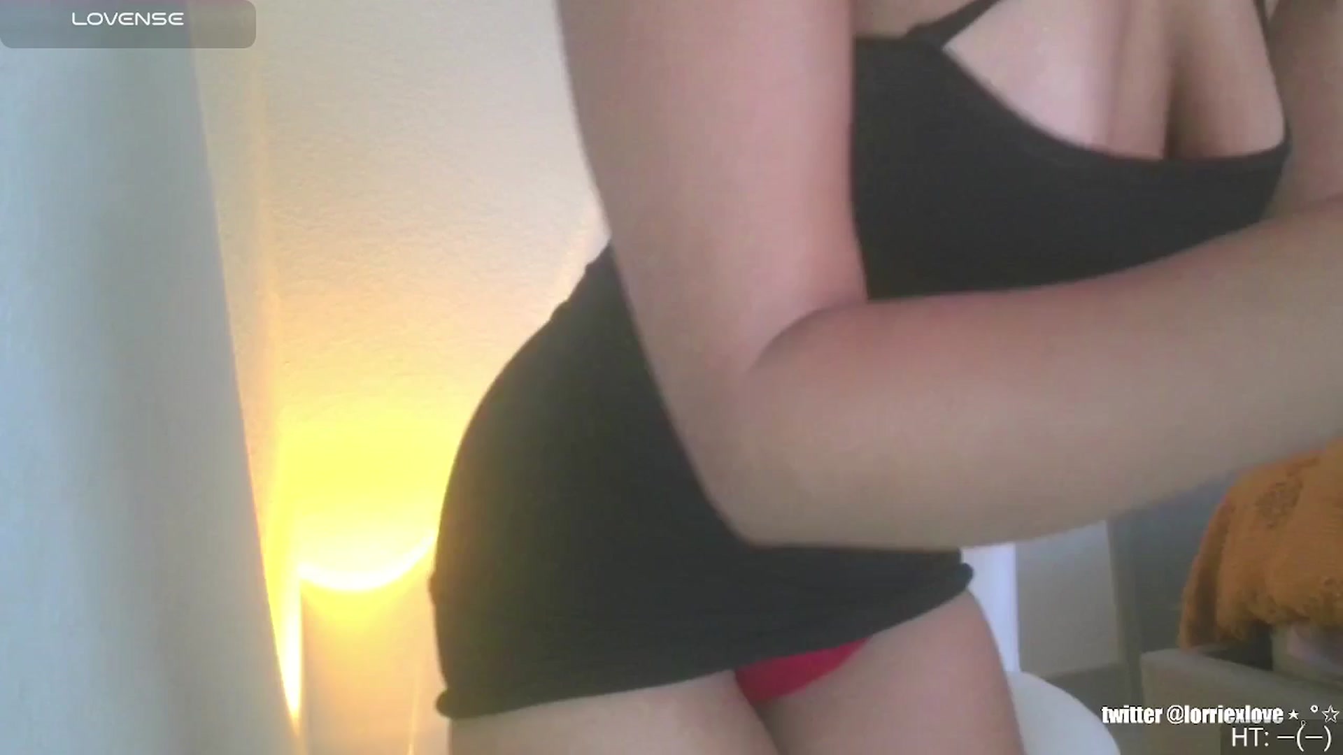 Gallery image thumbnail from Venus_X's myfreecams stream on, 05/28/2025, 22:53 image 18 of 20