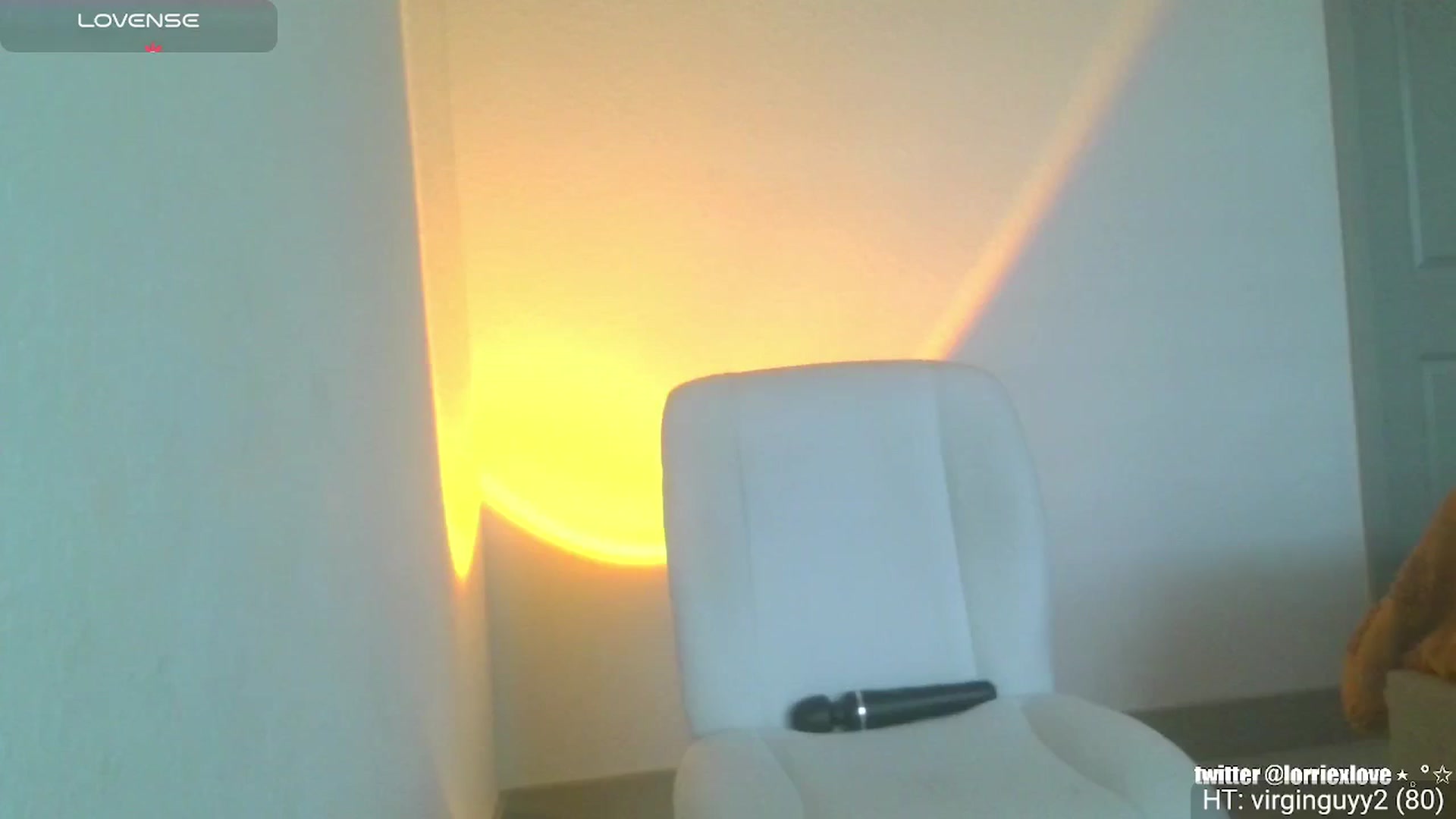 Gallery image thumbnail from Venus_X's myfreecams stream on, 06/01/2025, 17:26 image 18 of 20