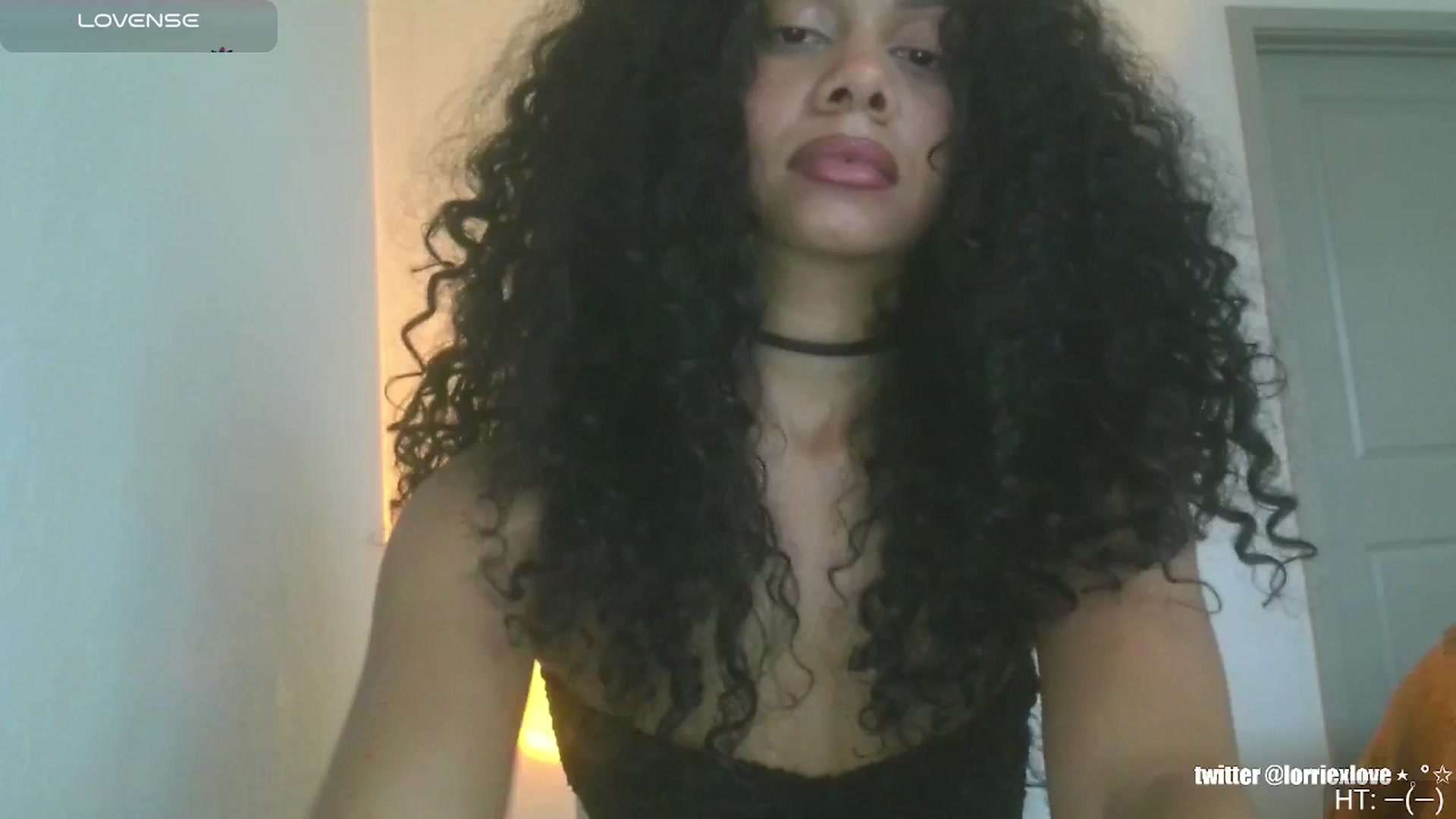 Gallery image thumbnail from Venus_X's myfreecams stream on, 06/01/2025, 17:26 image 4 of 20