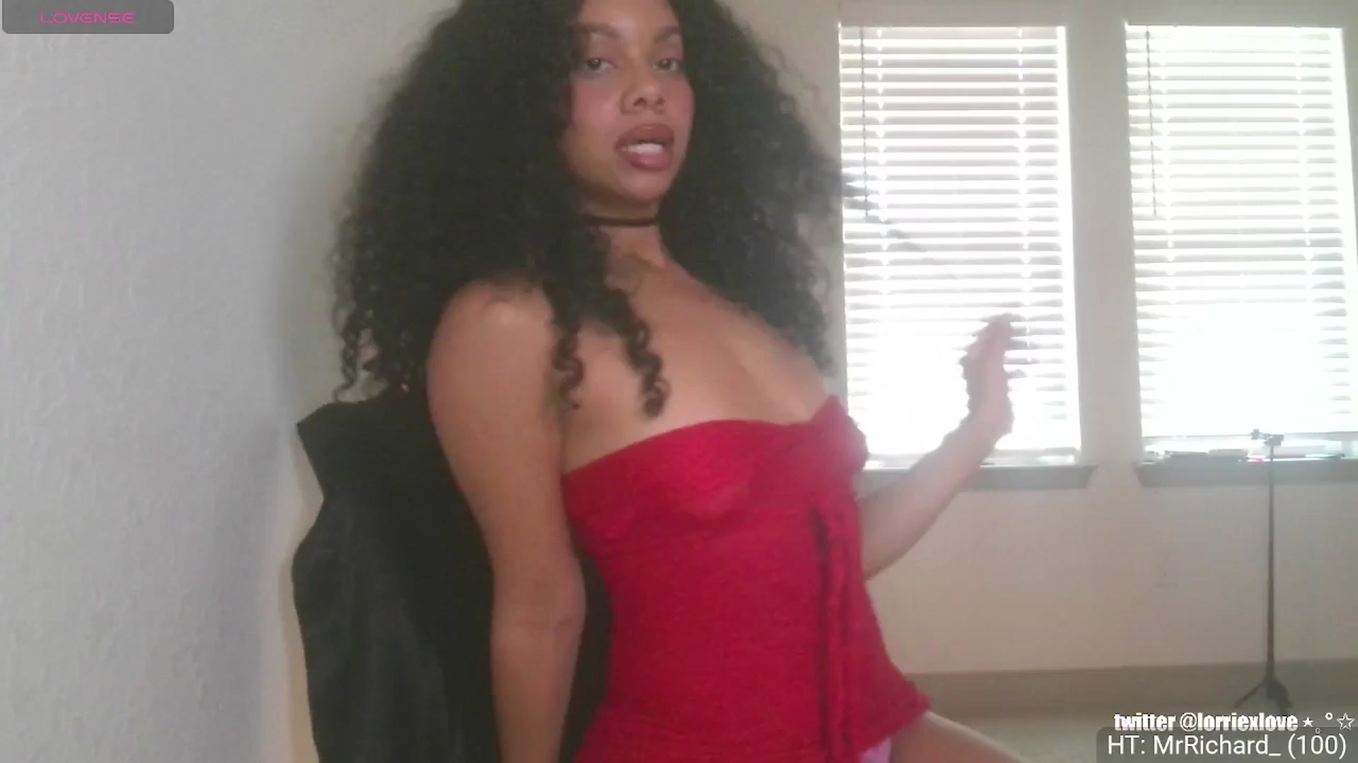 Gallery image thumbnail from Venus_X's myfreecams stream on, 08/09/2025, 19:24 image 9 of 20